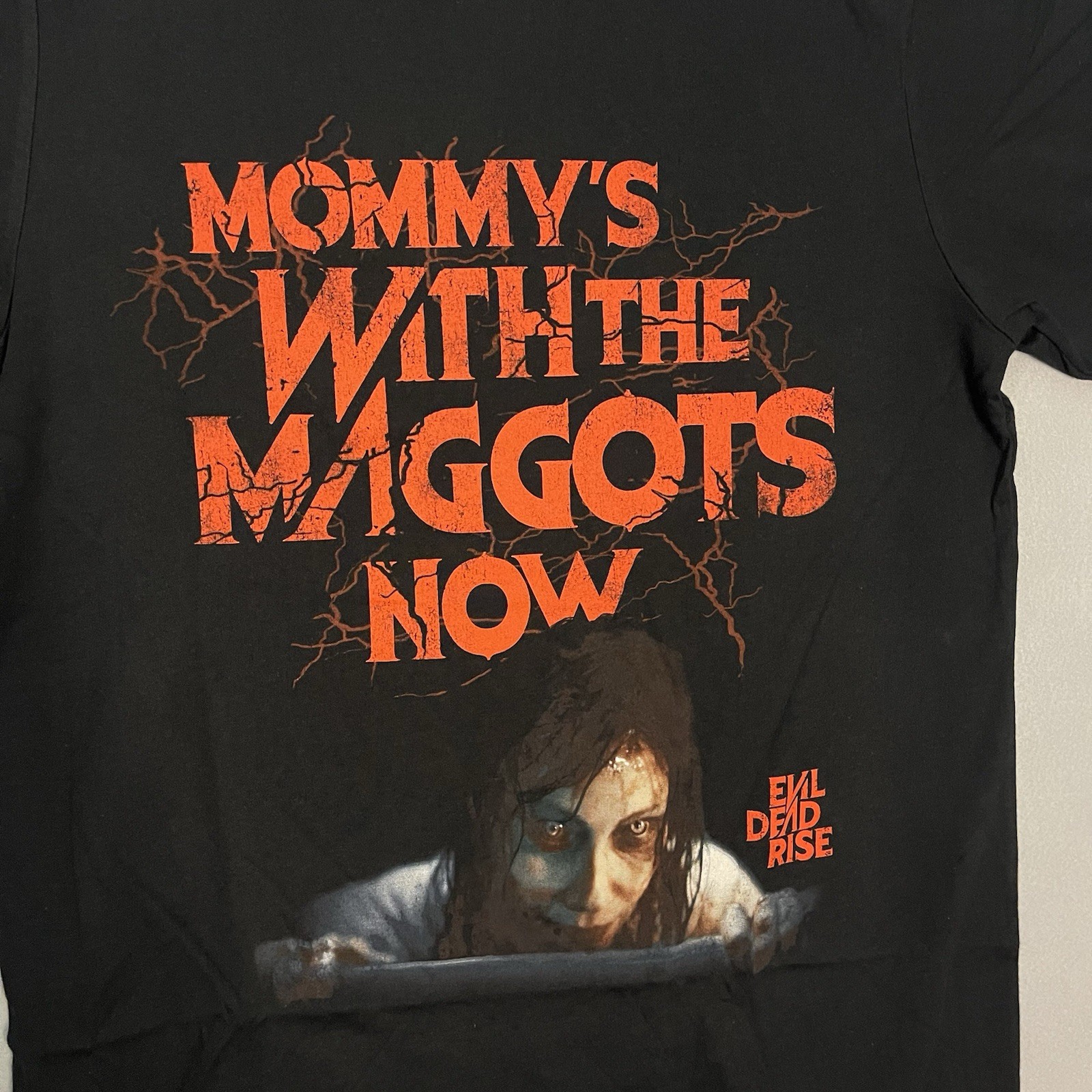 Fright Rags Mens Evil Dead Rise Mommy Maggots T Shirt Sz M Horror Movie NWOT gallery