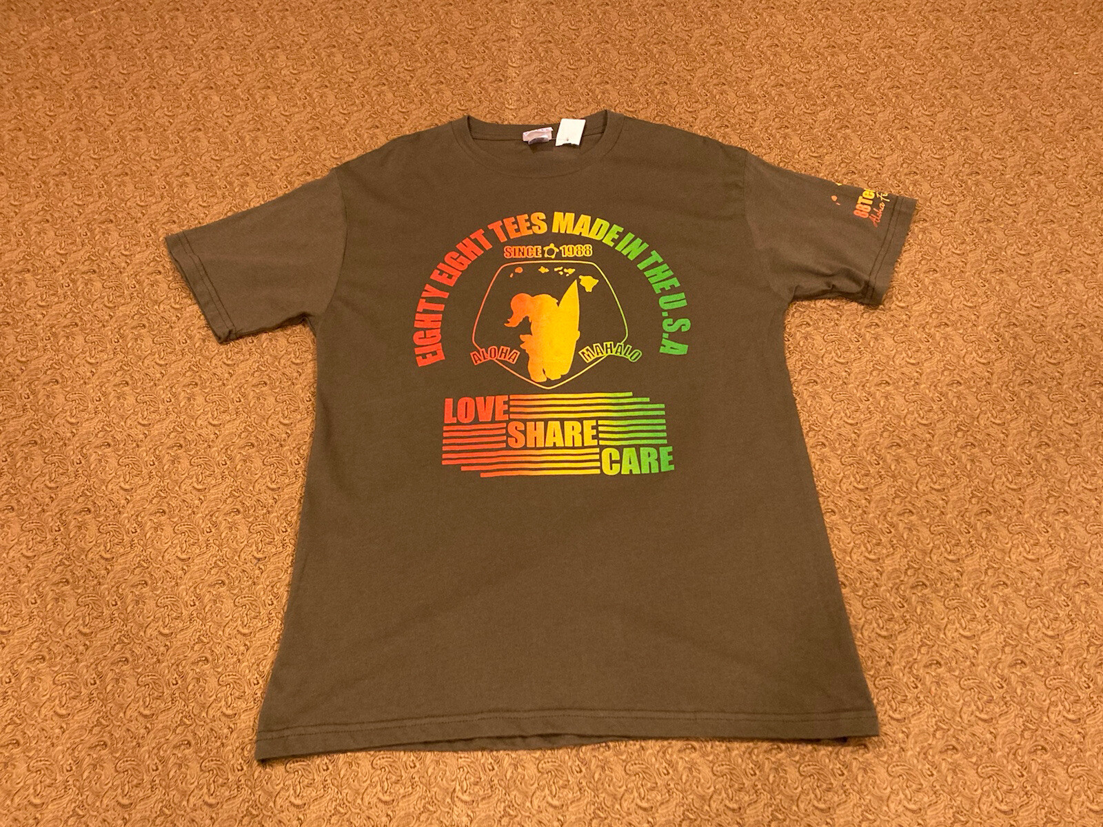88 Tees Mens large Hawaiian Brown T shirt Size L Streetwear 88 hawaii USA love gallery