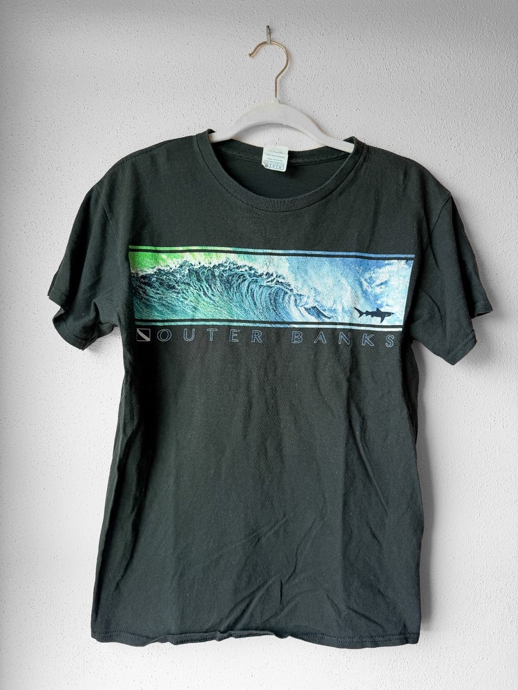 Vintage 90s Outer Banks Shark Graphic Tee Dark Green M Beach Surf Skater