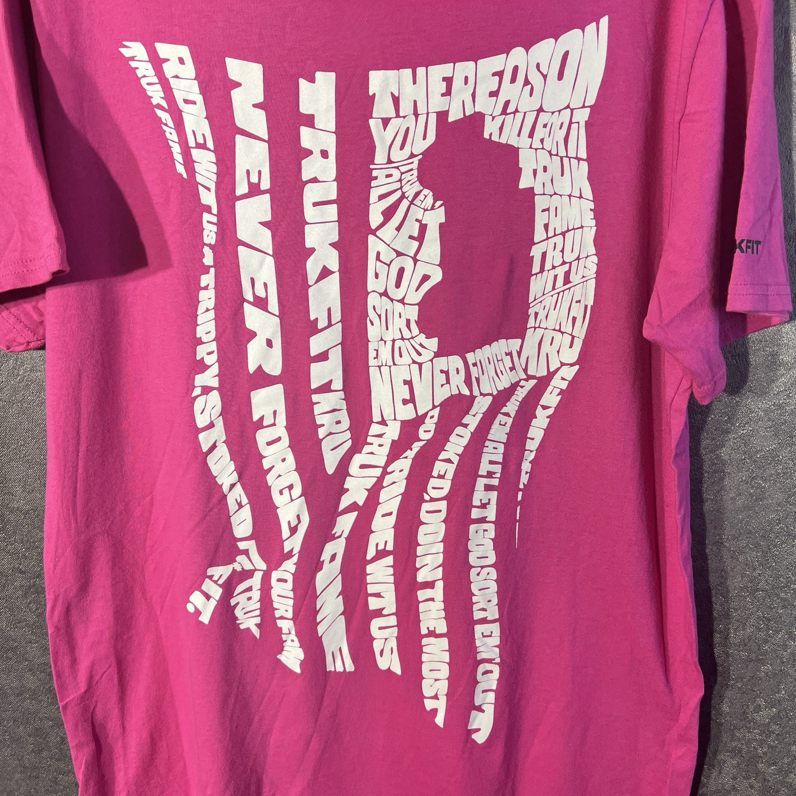 TRUKFIT Men's XL V. Berry Pink Short Sleeve Graphic T-Shirt Cotton El Salvador gallery