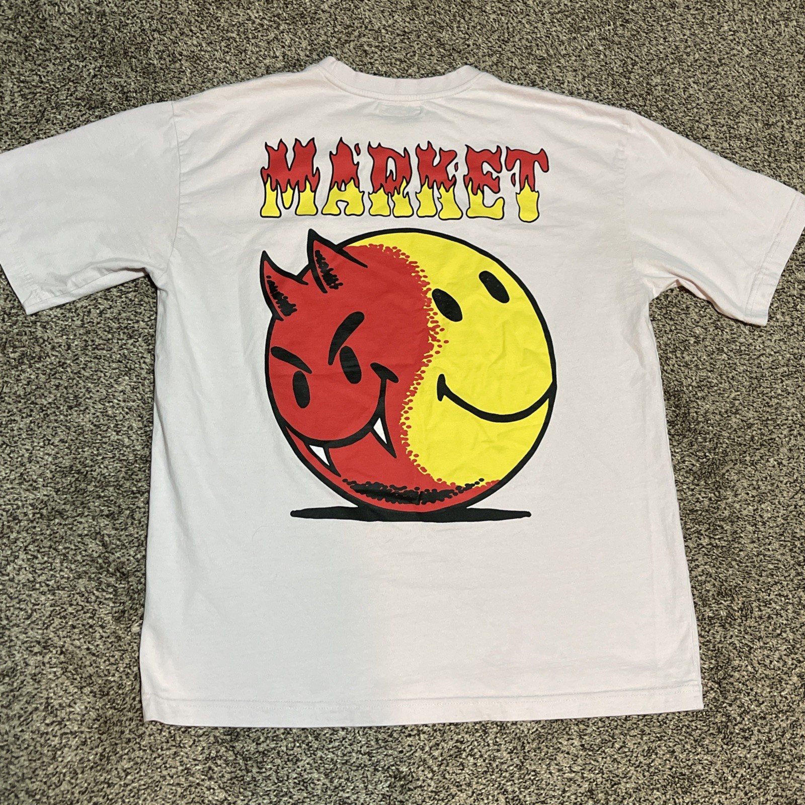 Market Smiley Good And Evil Devil Smiley Face Red Creme T-Shirt Size X-Large gallery
