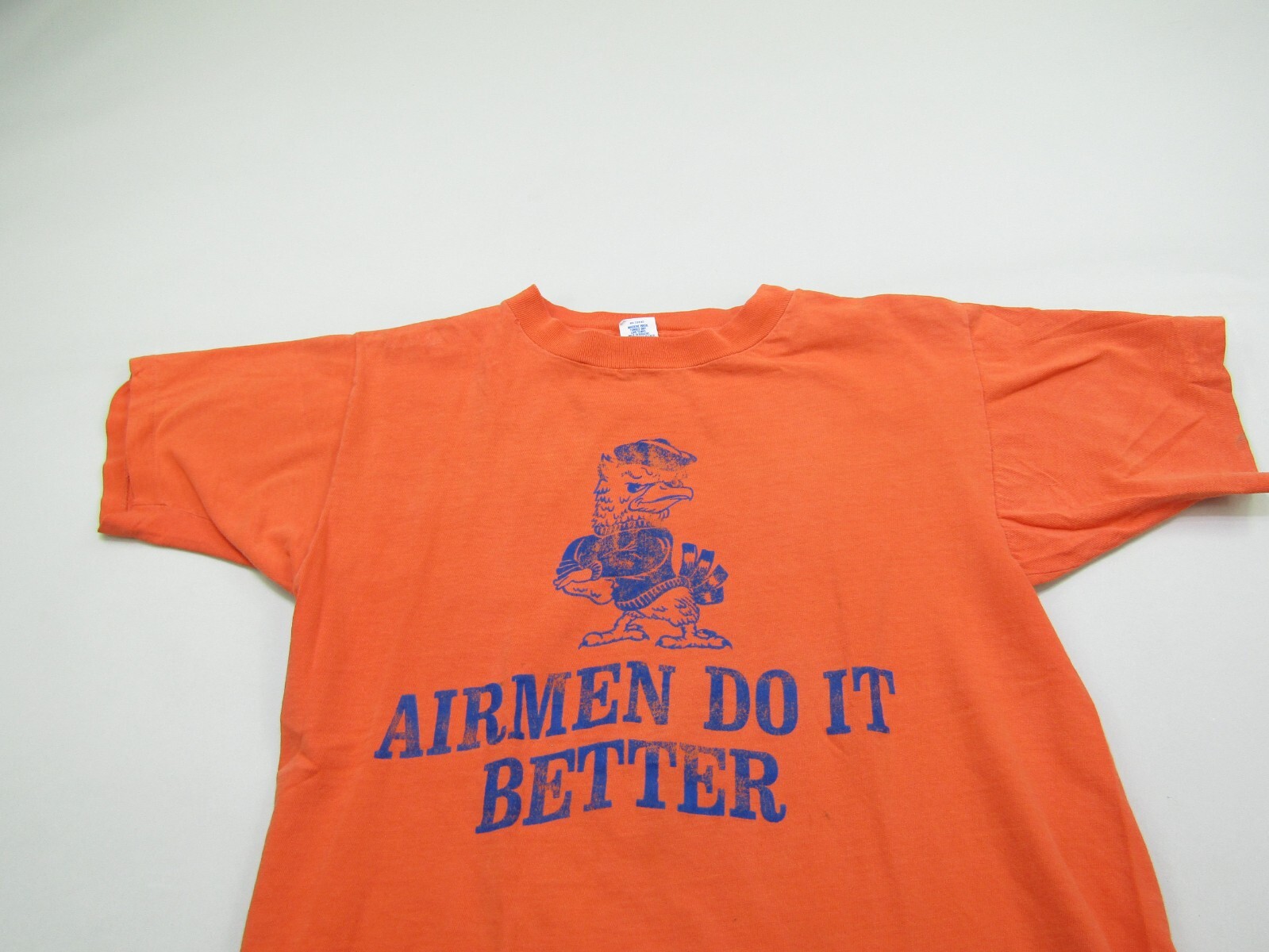 VTG Airmen Do It Better T-Shirt Mens Medium Orange Military Eagle Artex 80s Tee gallery