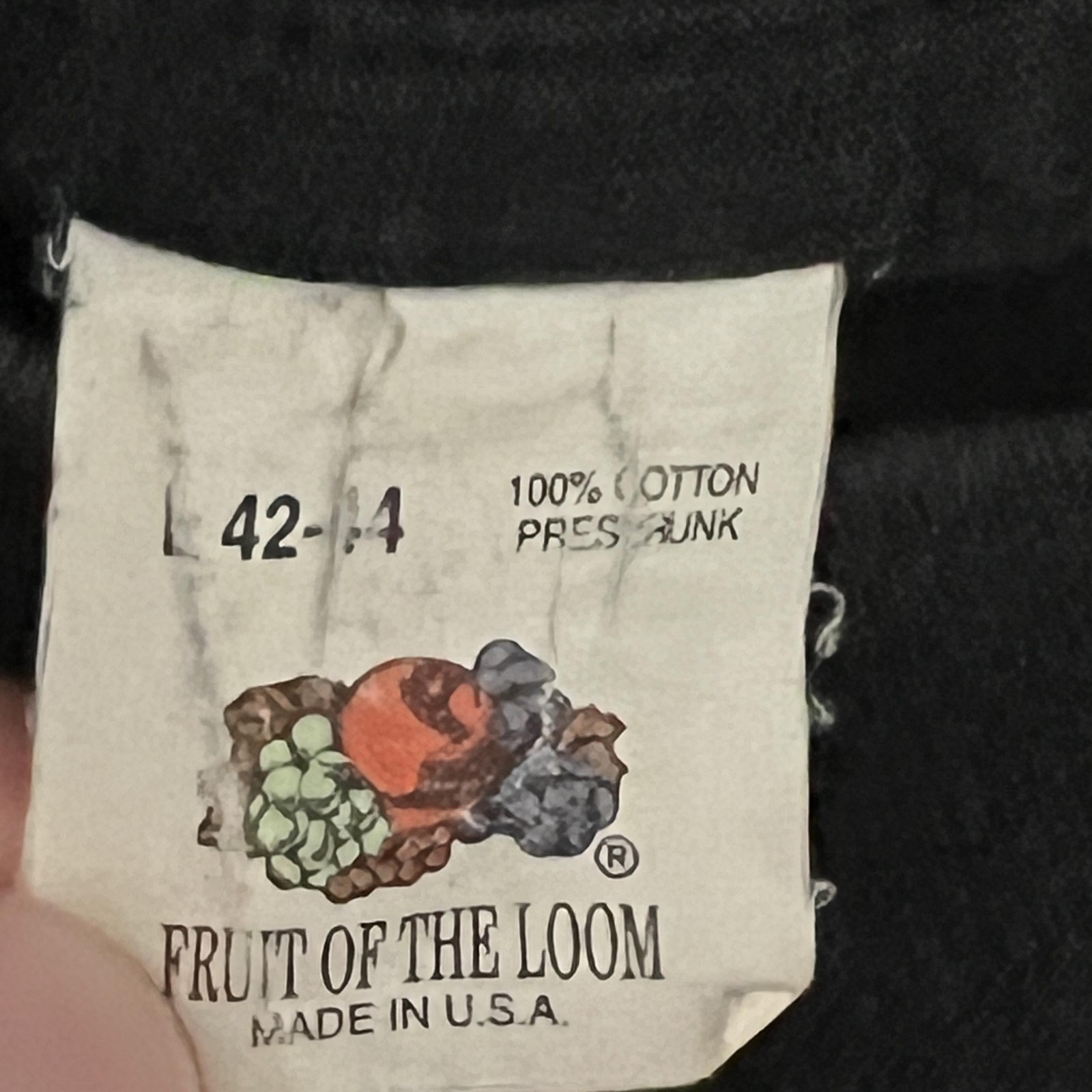 Vintage Fruit Of The Loom Black Pocket T-Shirt Mens Large Single Stitch USA gallery