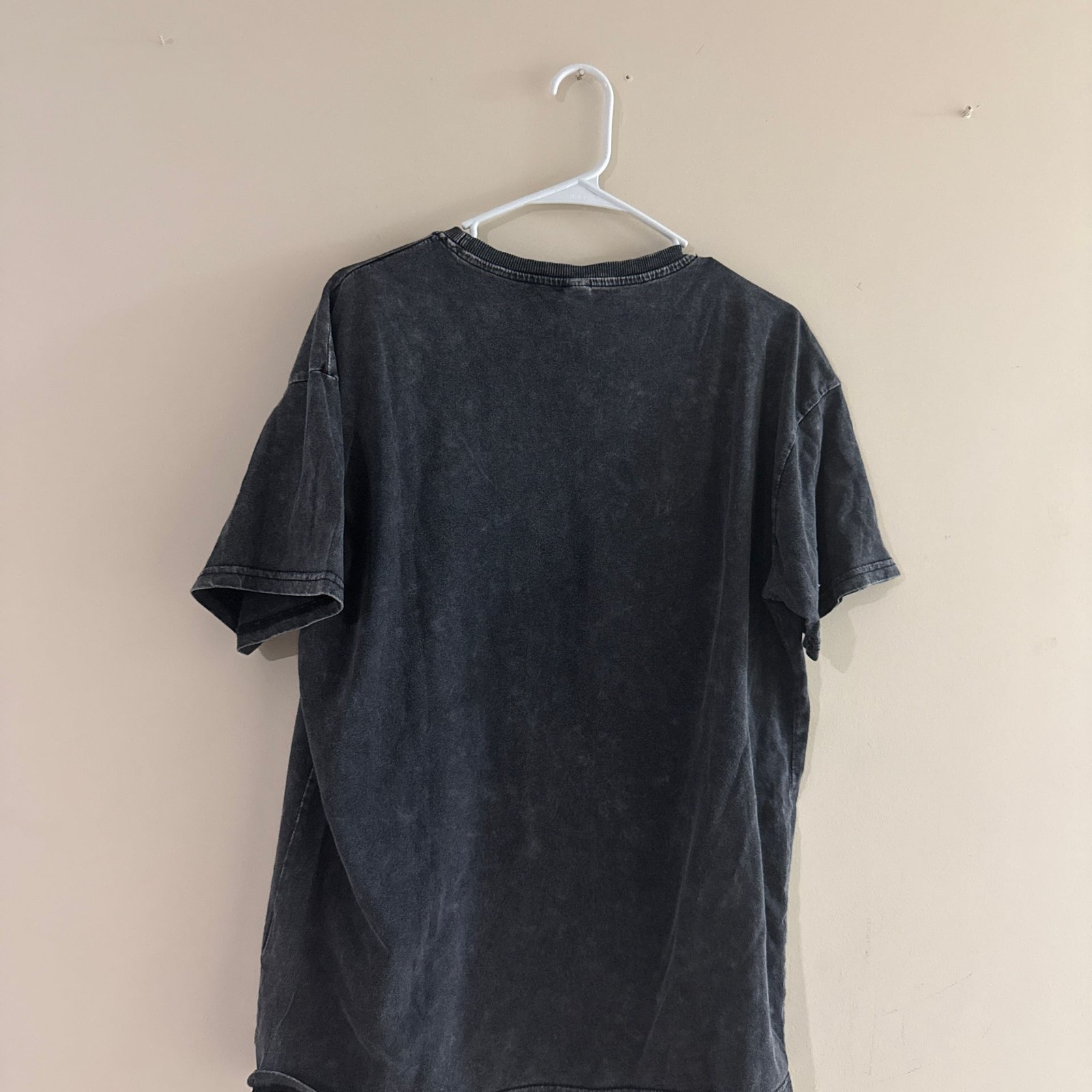 Vintage Style Motorsport Racing Graphic T-Shirt, Acid Wash Black, Size M gallery