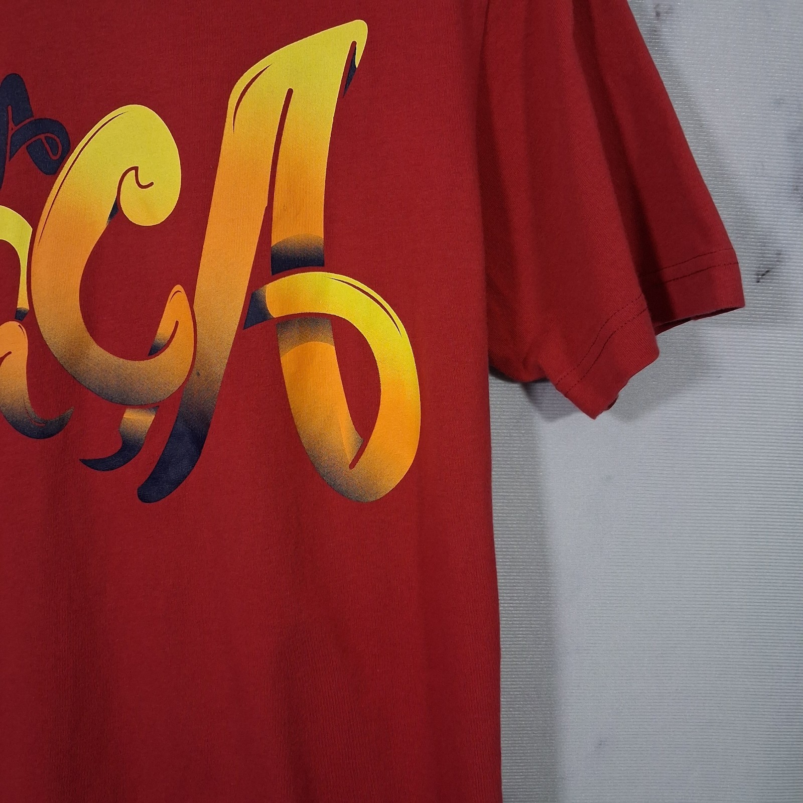 Nike FC Barcelona Graphic T-Shirt Men's Medium Red 2012-2013. gallery