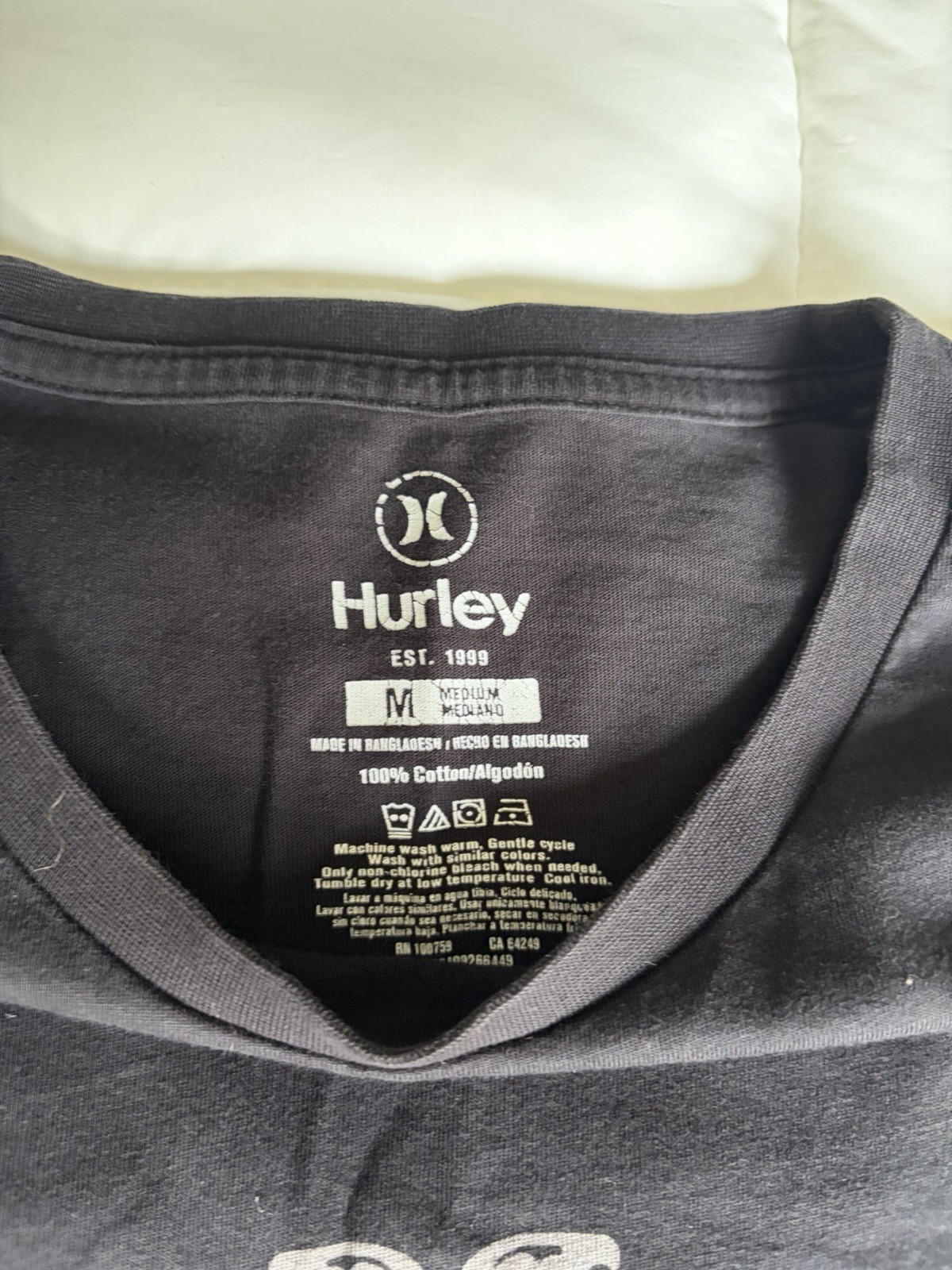 Hurley Men's Black Graphic Print Logo Tee Cotton Knit Crew Neck Size M gallery