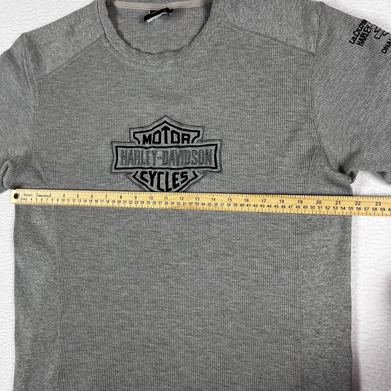 Vintage Y2K Harley Davidson Thermal Waffle Knit Shirt Men's Large Embroidered gallery