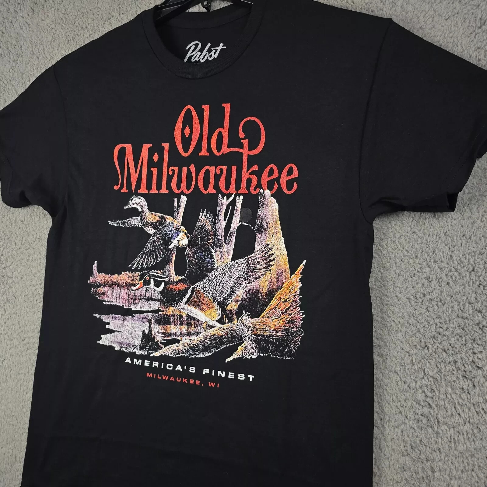Old Milwaukee PBR Beer Shirt Mens Medium M Black Casual Ducks Hunting Brew NWT gallery