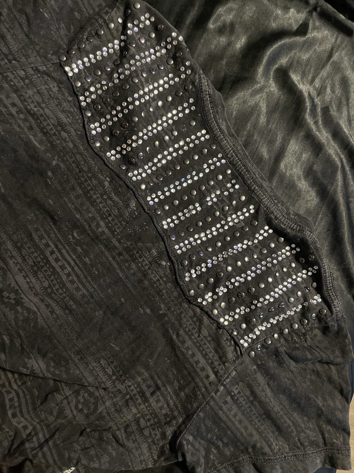Affliction Renegade Tour Live Fast Studded Graphic V-Neck T-Shirt Men S Black gallery