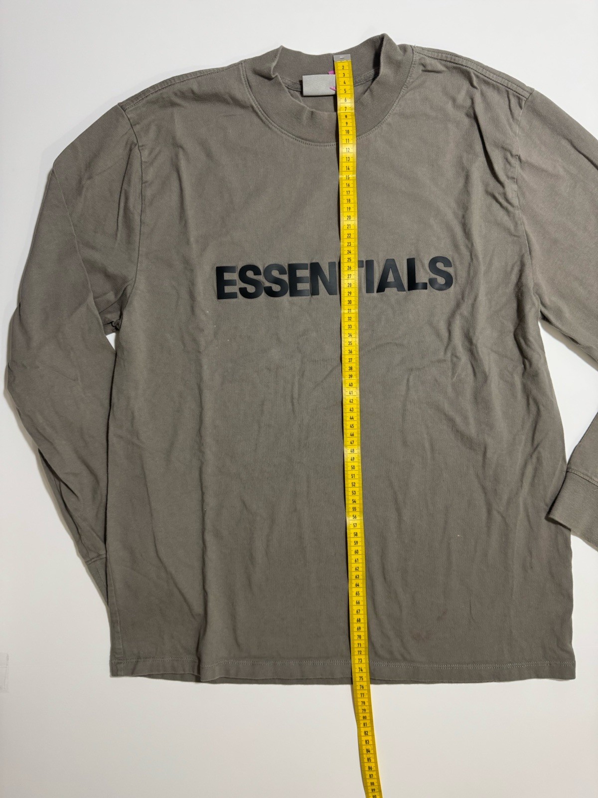 NWT AUTH FOG Fear Of God Essentials Taupe Long Sleeve T-Shirt Men L Unisex gallery