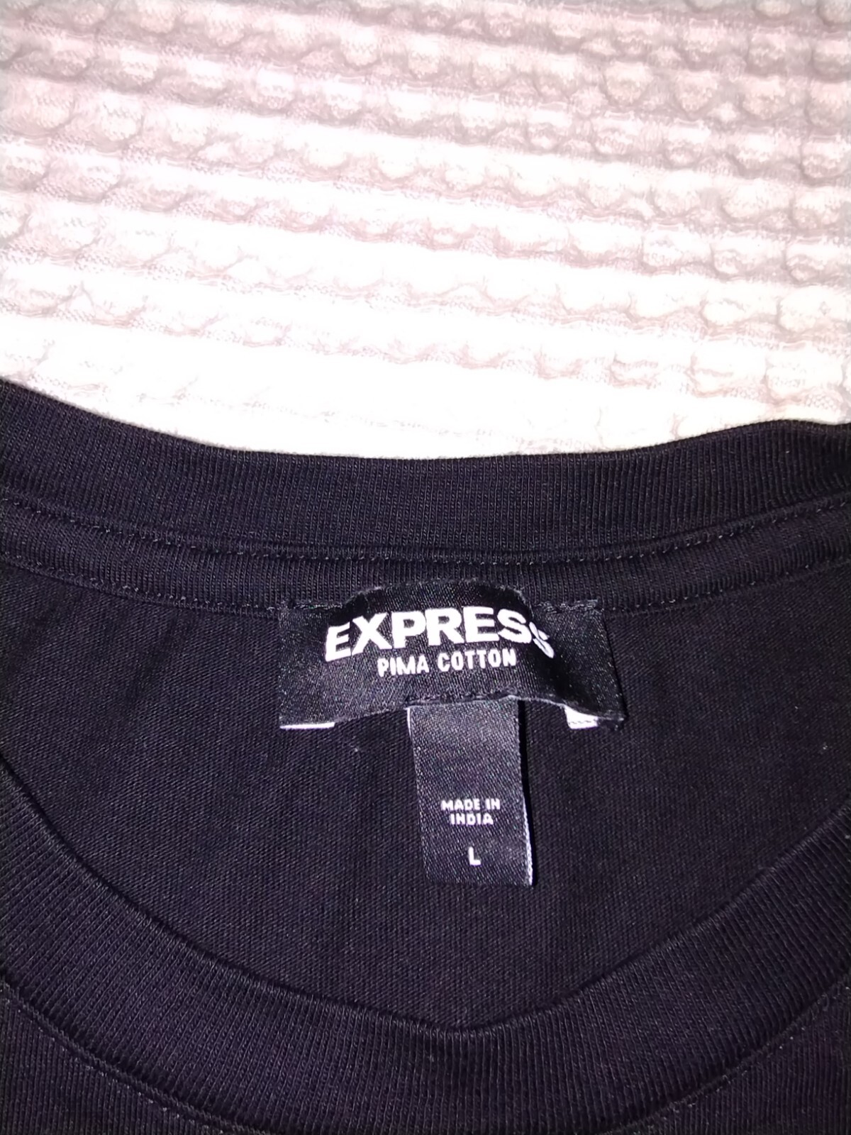 EXPRESS Mens 2 pack Solid Green & Black Pima Cotton T Shirts Size Large EUC gallery
