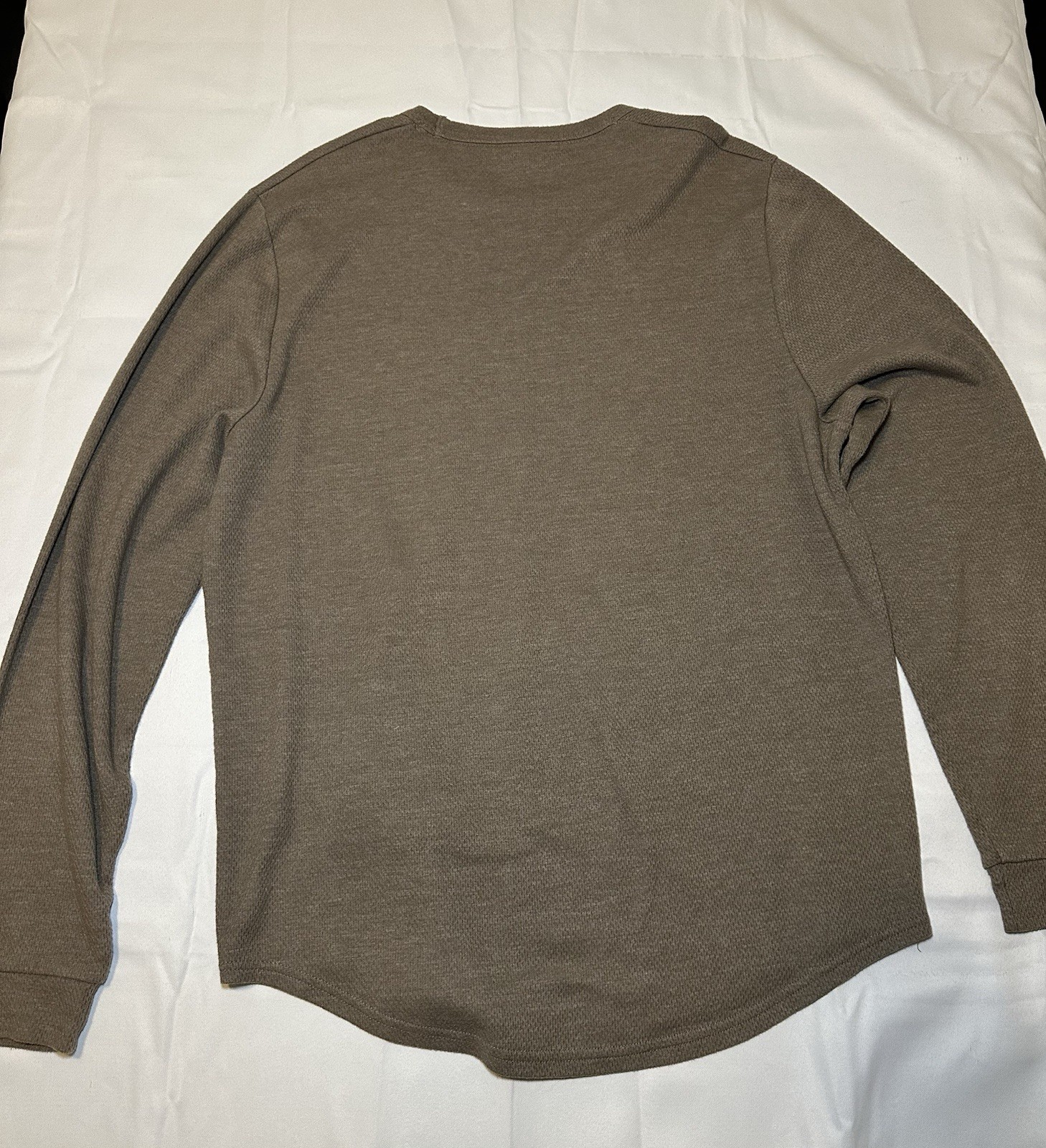 Hollister Waffle Knit Thermal Shirt XL Taupe Long Sleeve Logo Y2K Casual gallery