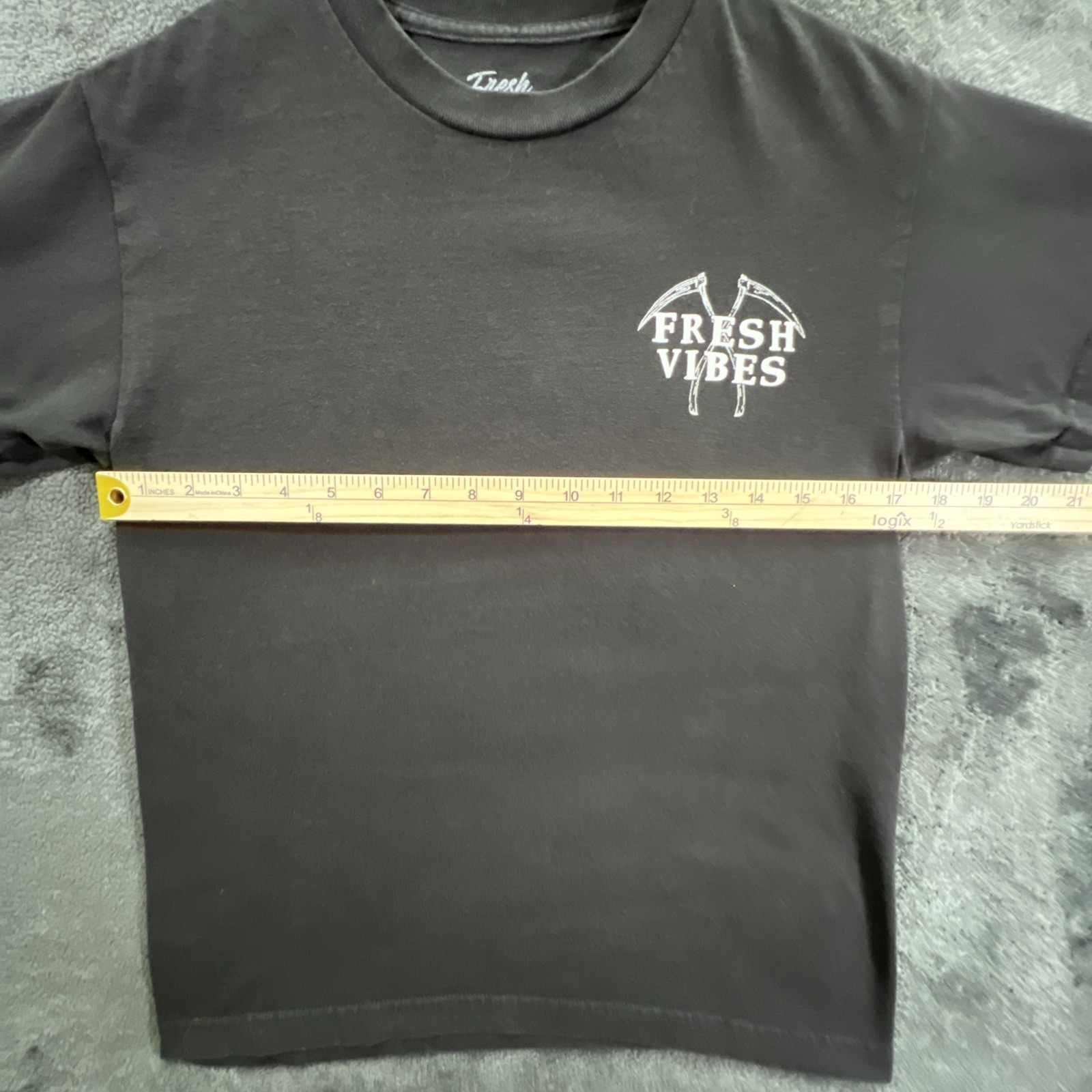 Fresh Vibes Mens Short Sleeve Black T-Shirt Size Small Good Friends Bad Habits gallery