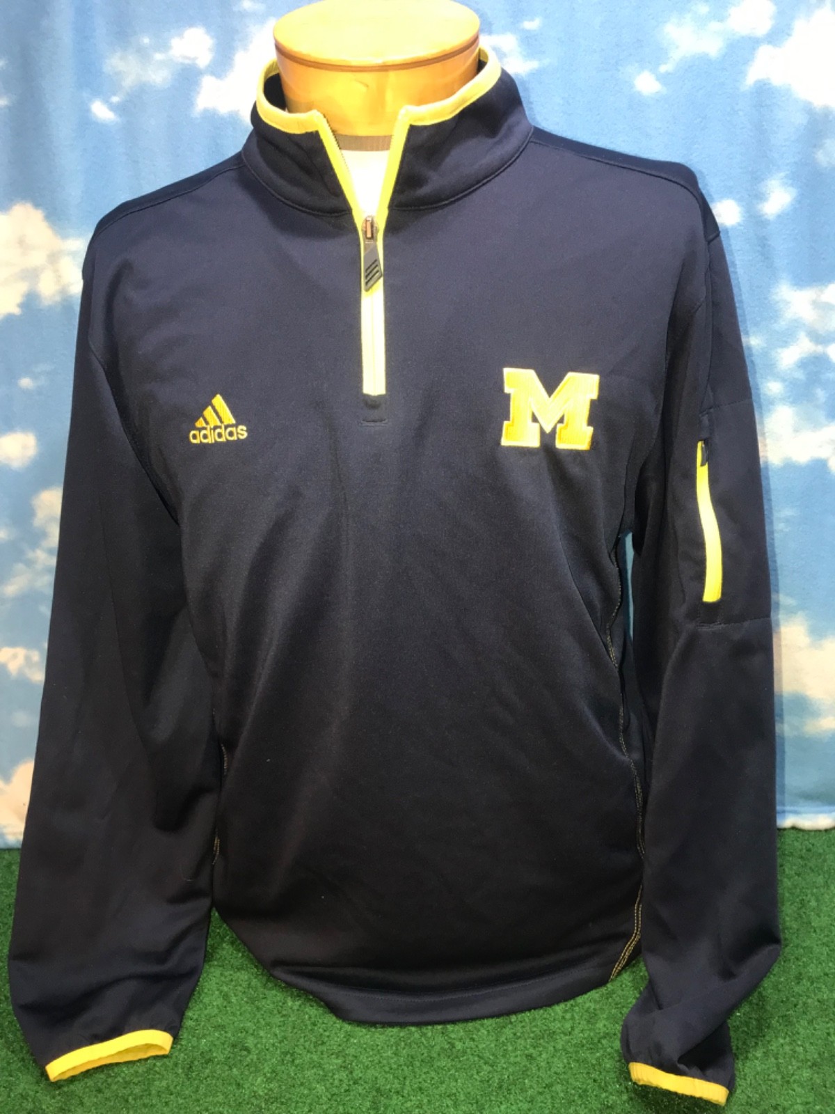 Michigan Wolverines Jacket Medium U of M Adidas 1/4 Zip Climate C36 gallery