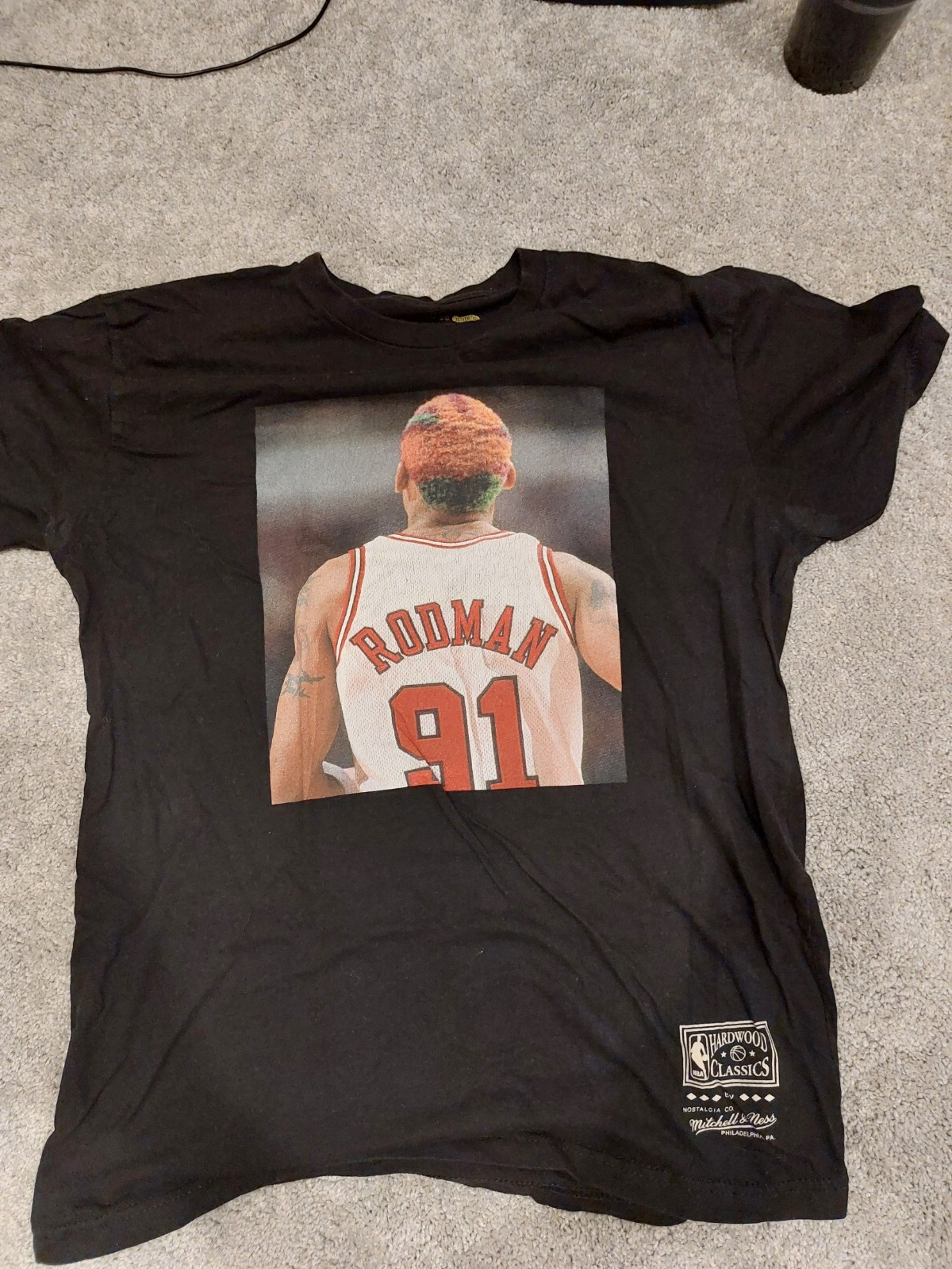 Various Black T-shirt with printing size L in one set gallery