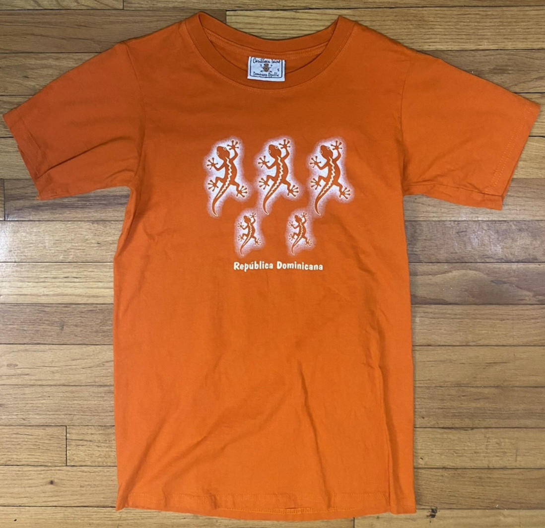 Vintage Dominican Republic Caribbean Taino Lizard Graphic Orange T Shirt Small