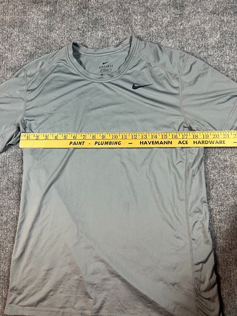 Nike Dri-Fit Short Sleeve Shirt Men's L Gray gallery