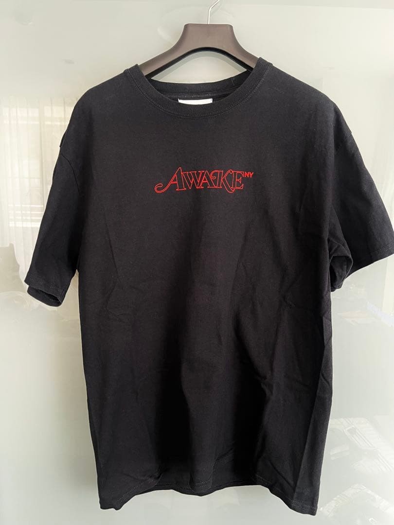 AWAKE NY T-Shirt Size L – 20FW Collection Fashion Top