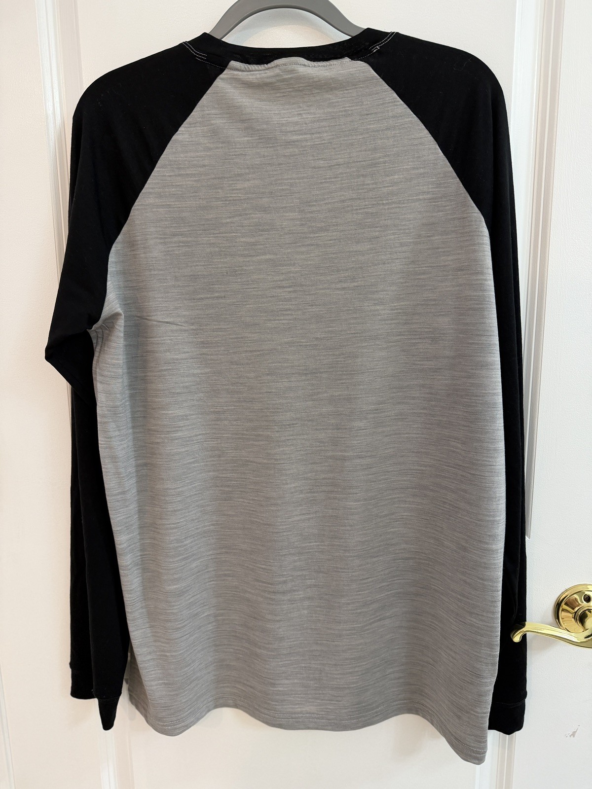Mons Royale Icon Merino Air-Con Ultralight Longsleeve T-Shirt Mens Black Size XL gallery