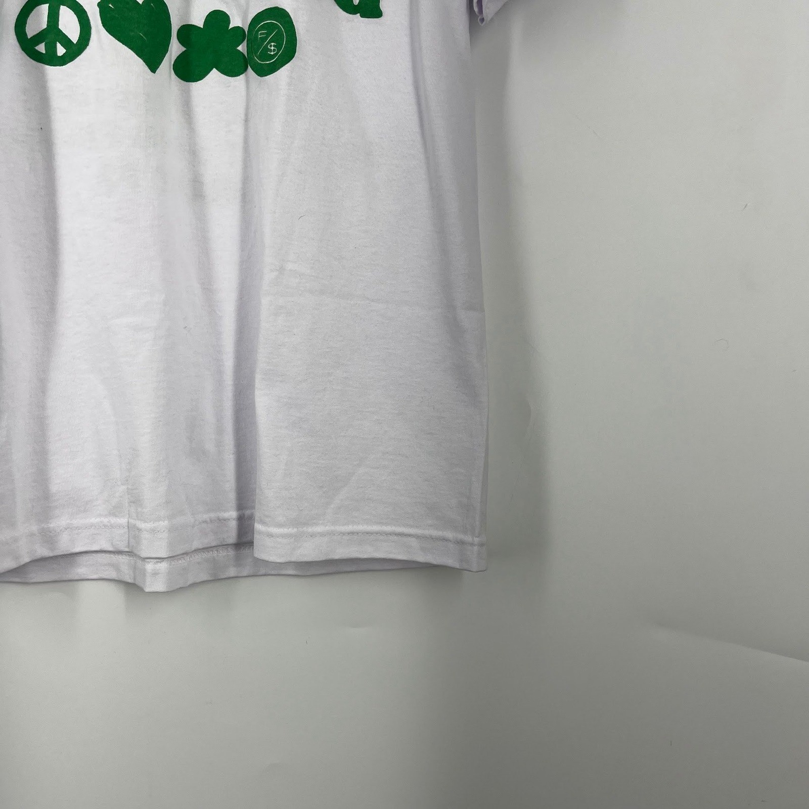 Fly Supply See The Good Plant Seeds Flower Market Miami FL Graphic T-Shirt Large gallery