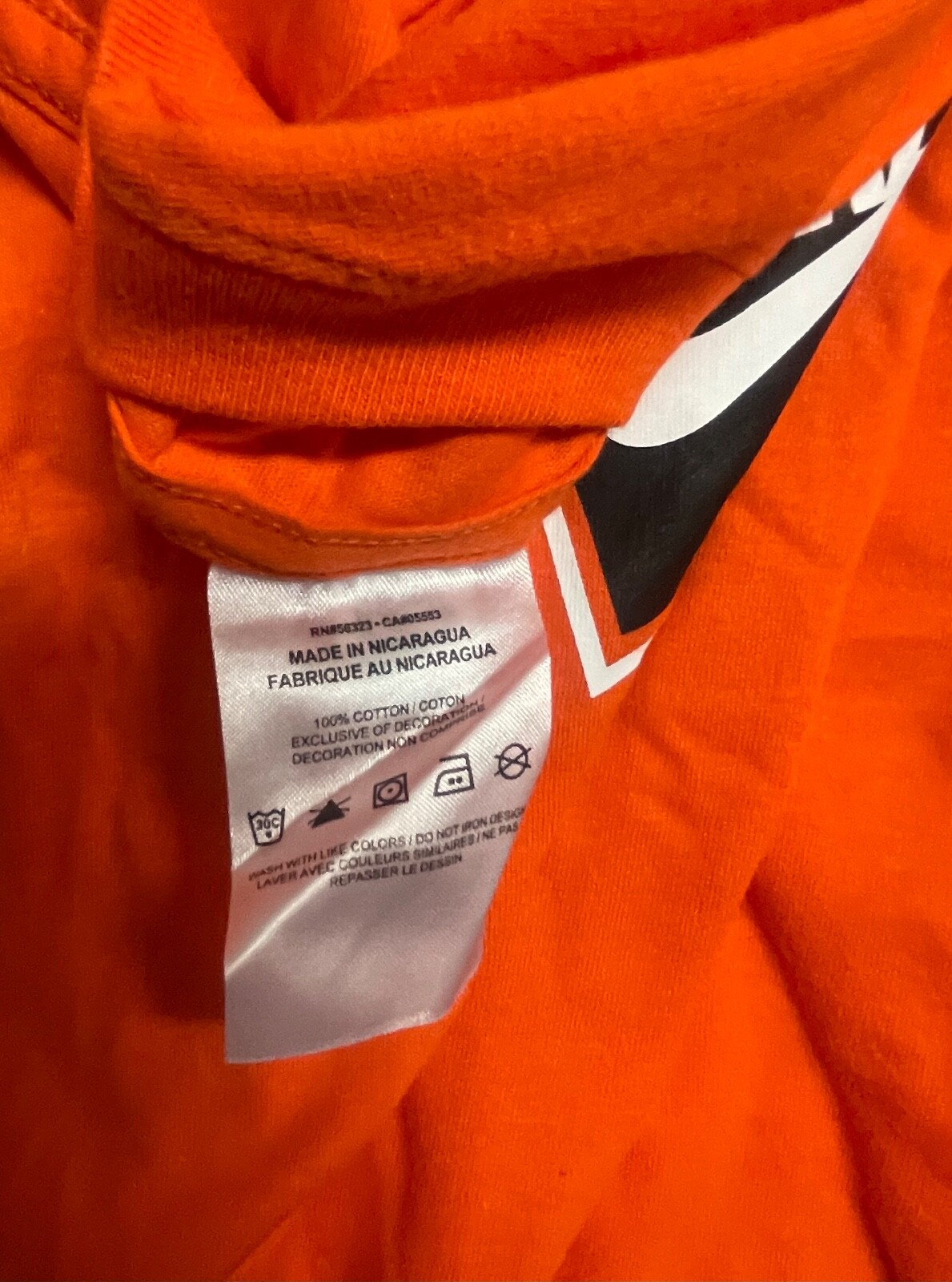 Nike Air Men's Athletic T-Shirt Size MEDIUM Blocked Logo Gym Graphic FD6660 820 gallery