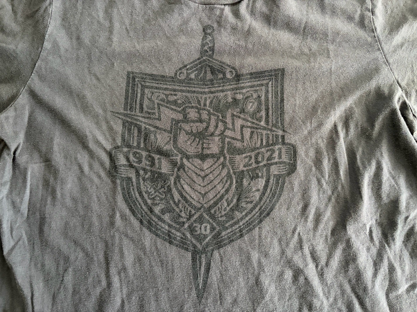 Destiny 2 Bungie 30th Anniversary Collection Shield T-Shirt (See Description) gallery