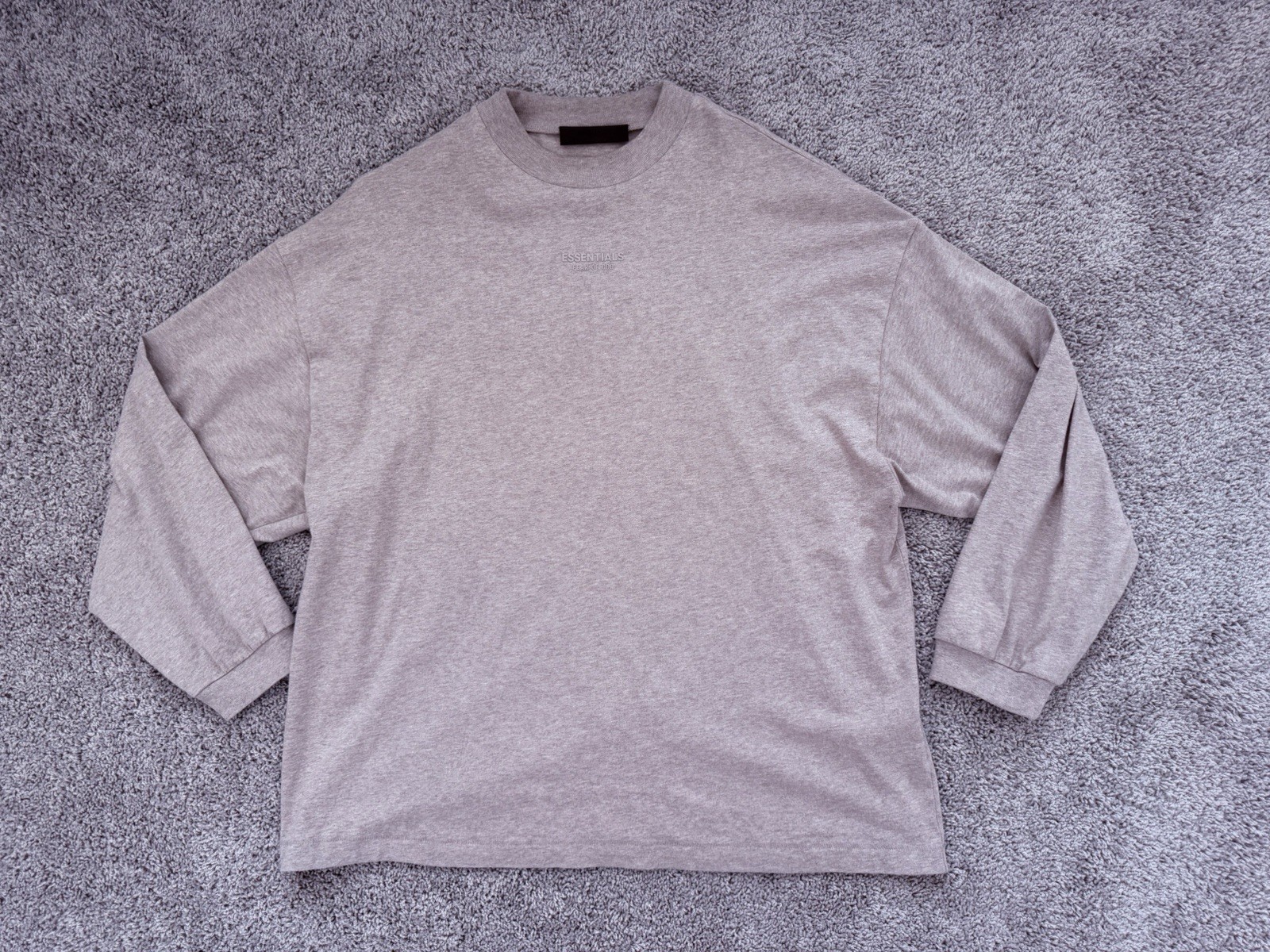 Fear of God Essentials Core Heather Long Sleeve Shirt FW23 Men’s Size Small gallery