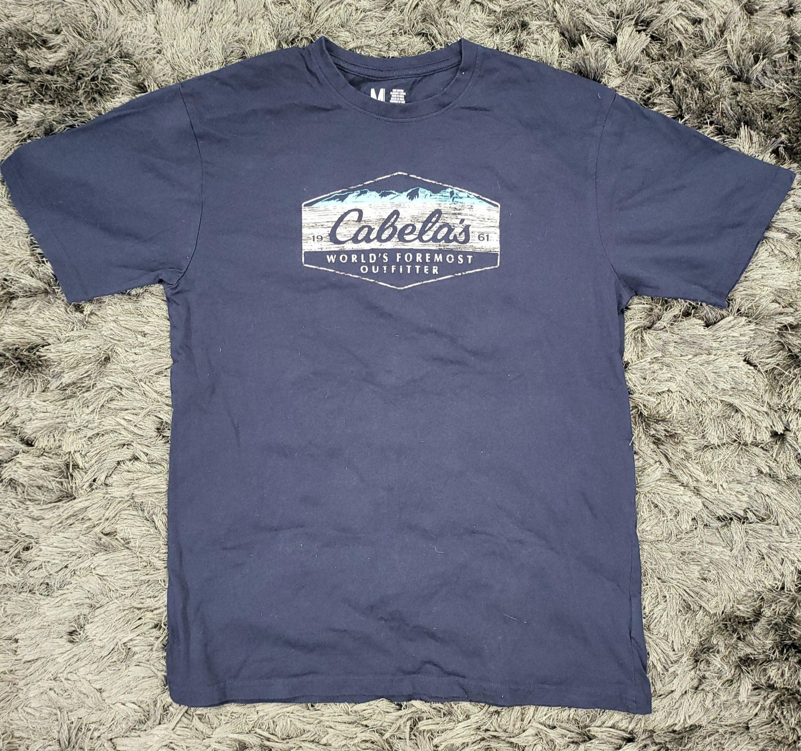 Cabela's Shirt Mens Medium Navy Blue Mountain Graphic Tee Tagless Outdoor Cotton gallery