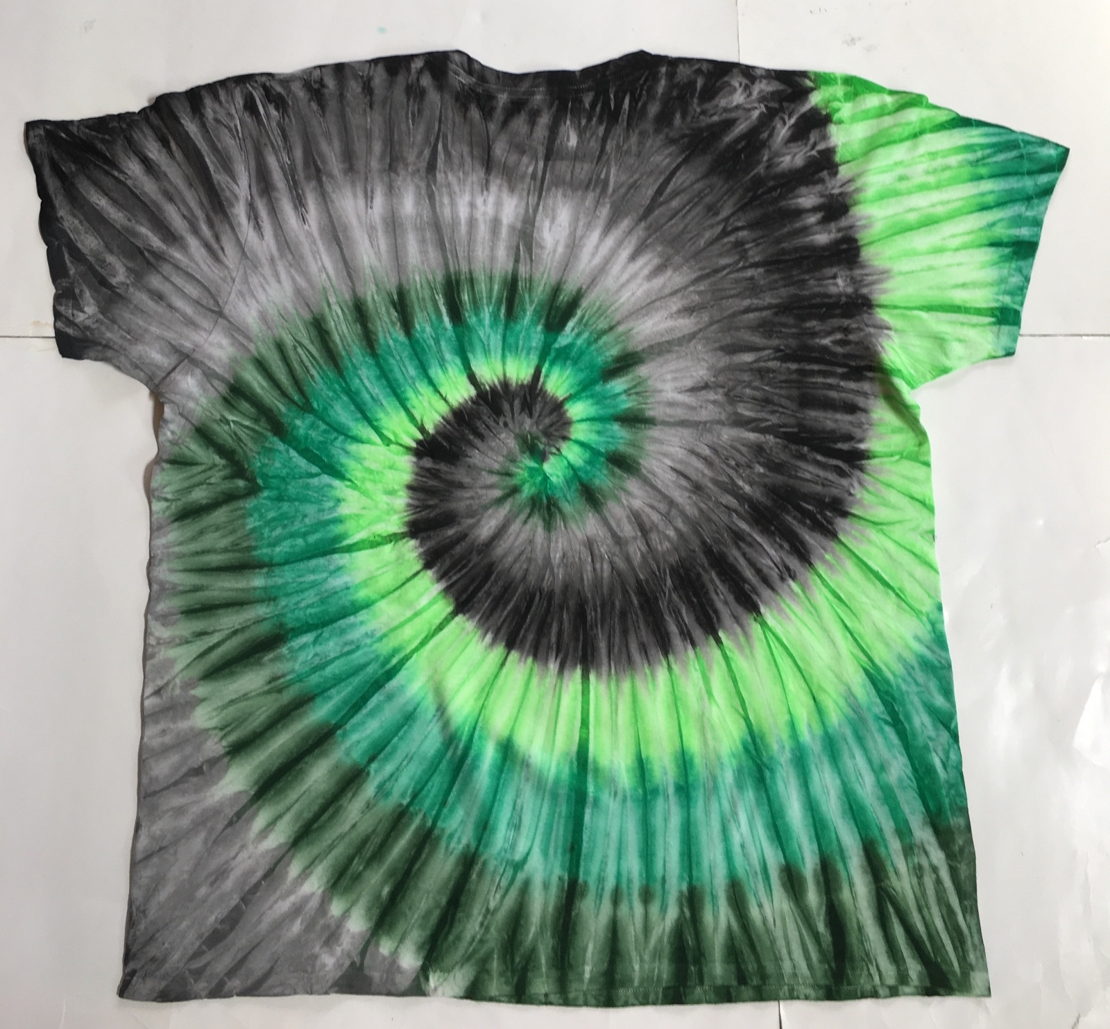 *New* 2XL - Sm Handmade Tie Dye, Lime Graphite Spiral, Crew or V-Neck gallery