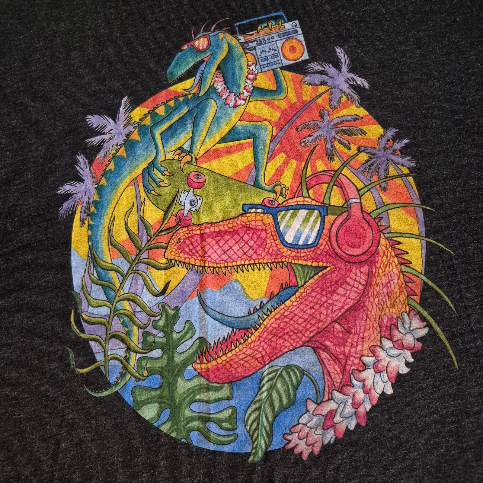 NEW – MEDIUM – Curbside Clothing Rad Raptors – Black Heather Tee Shirt Indie Art