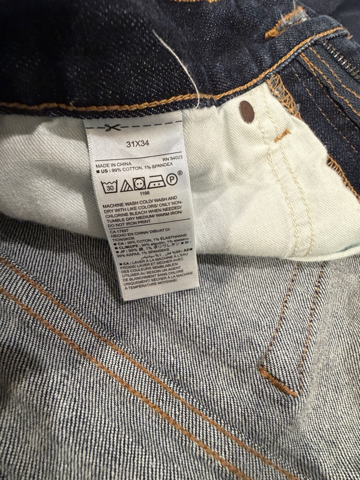 Old Navy Men's 31x34 Bootcut Jeans Dark Blue Denim 5-Pocket Button Zip gallery