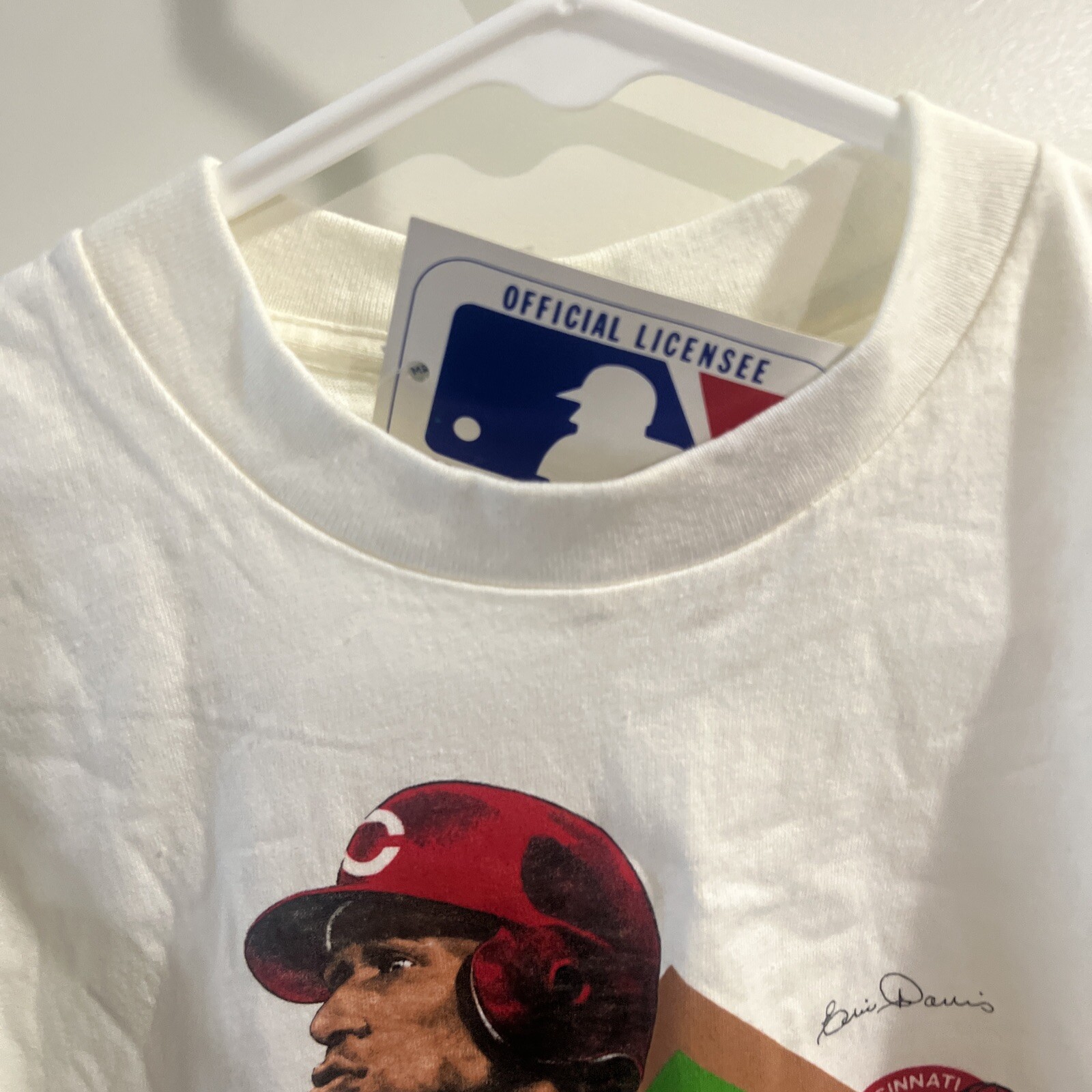 VINTAGE Eric Davis Baseball Caricature White T-Shirt W/Tags As Pictures Child gallery