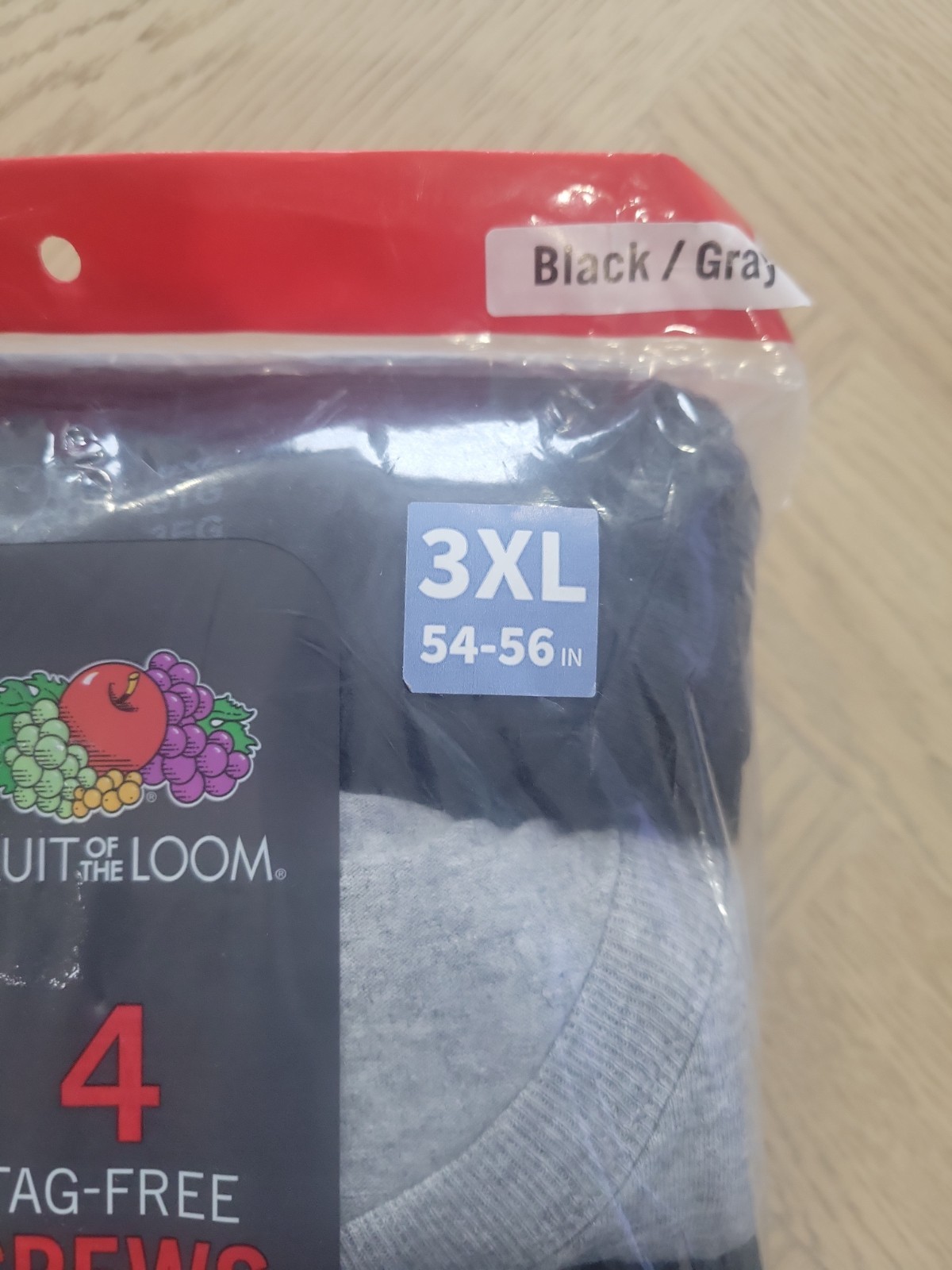 Fruit of the Loom 4-pack Big Men's 3XL Tag-free Crew Neck T-shirts Black Grey gallery