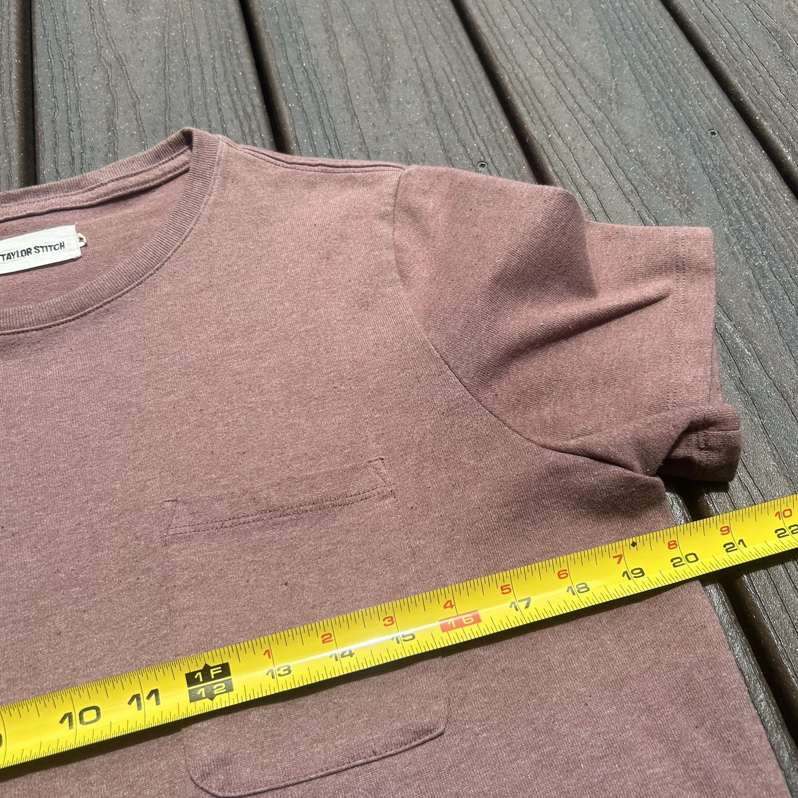 Taylor Stitch Organic Cotton The Slub Tee Short Sleeve Chest Pocket T-Shirt 40 gallery