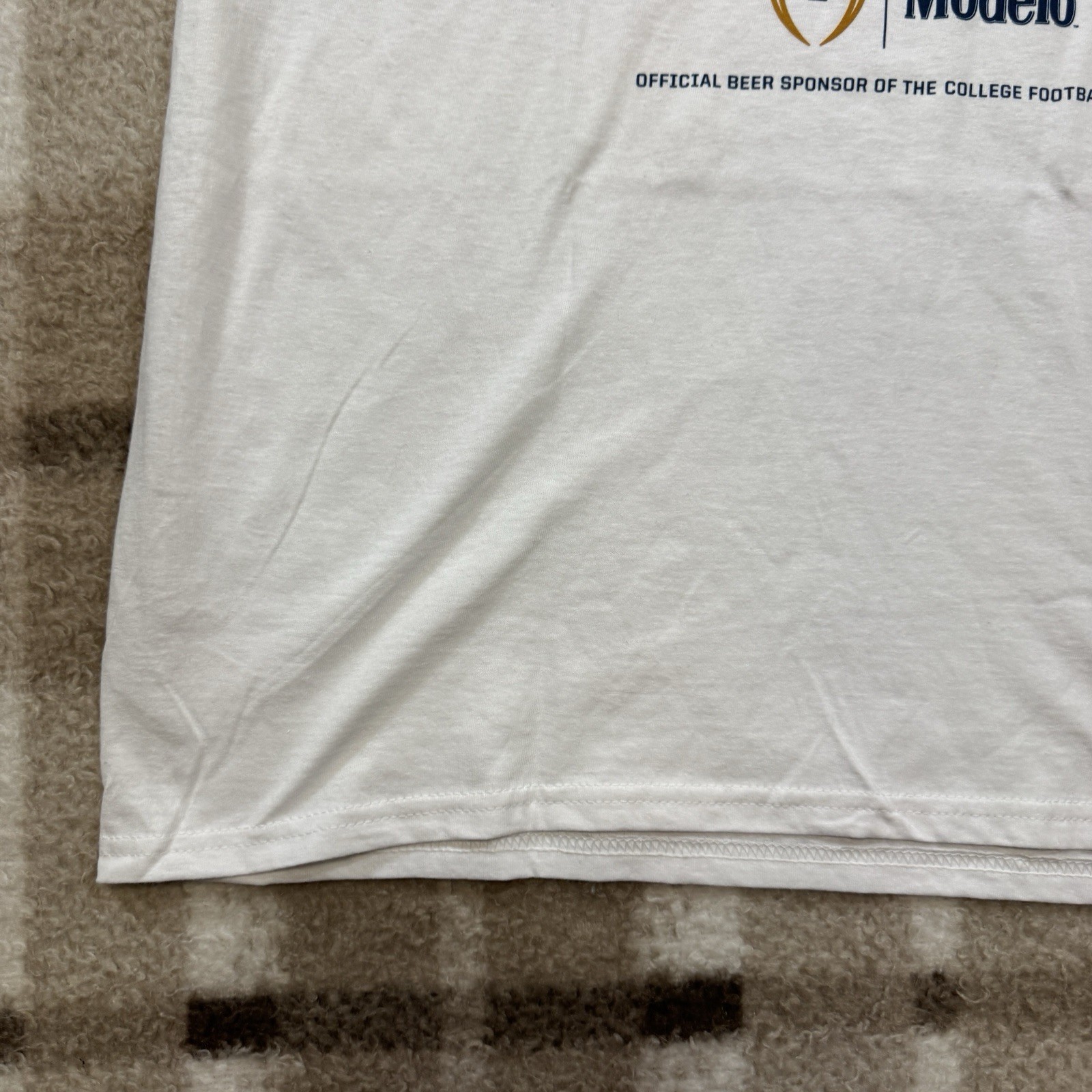 Modelo Football White T Shirt Mens Size XL Cerveza Brewed For Full Time Fans gallery