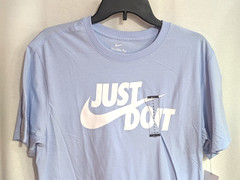 Nike Men’s Light Blue/White “Just Do It” Swoosh Logo T-Shirt (DX1989-548) M/L/XL
