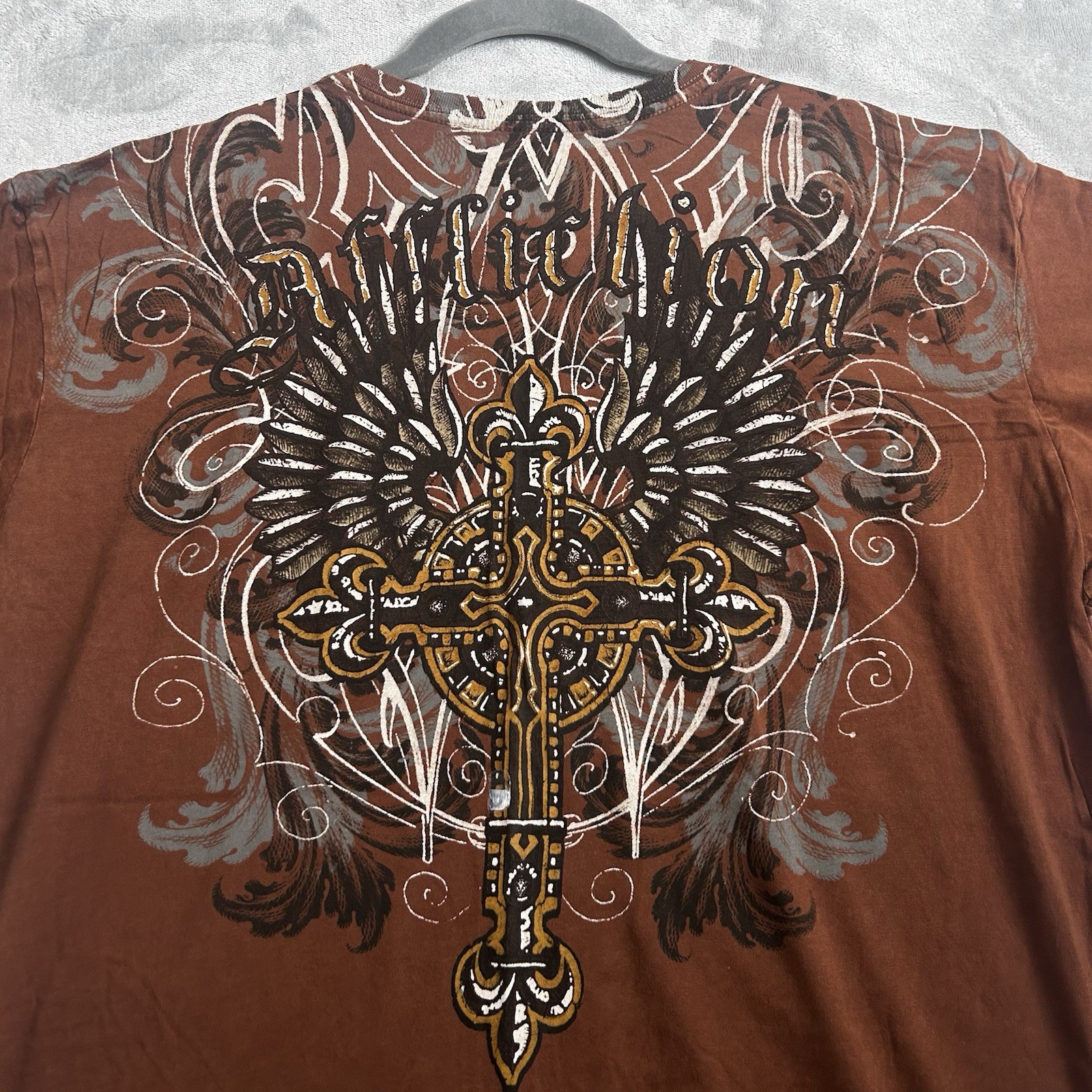 Vintage Affliction T-Shirt Mens XL Brown Los Angeles Cross Goth Wings Grunge Y2K gallery