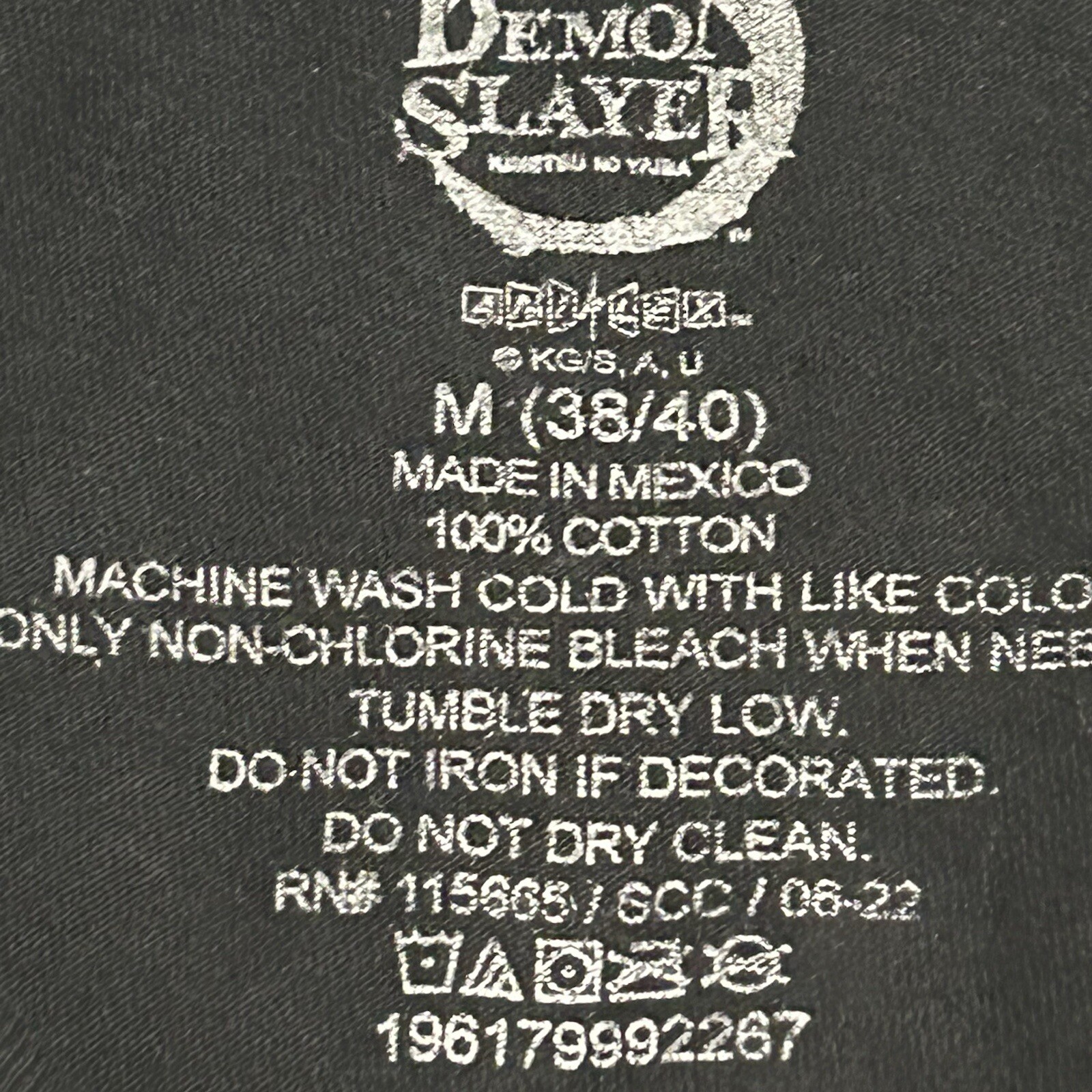 Demon Slayer Kimetsu No Yaiba Black T-Shirt Size Medium (38/40) gallery