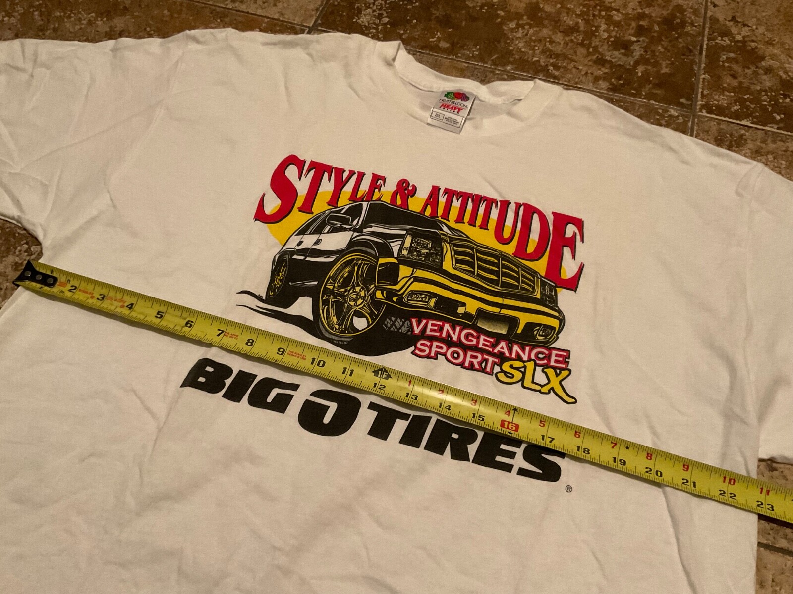 VINTAGE Y2K CADILLAC ESCALADE BIG O TIRES 20’S PROMO T-SHIRT ( MENS XL ) gallery