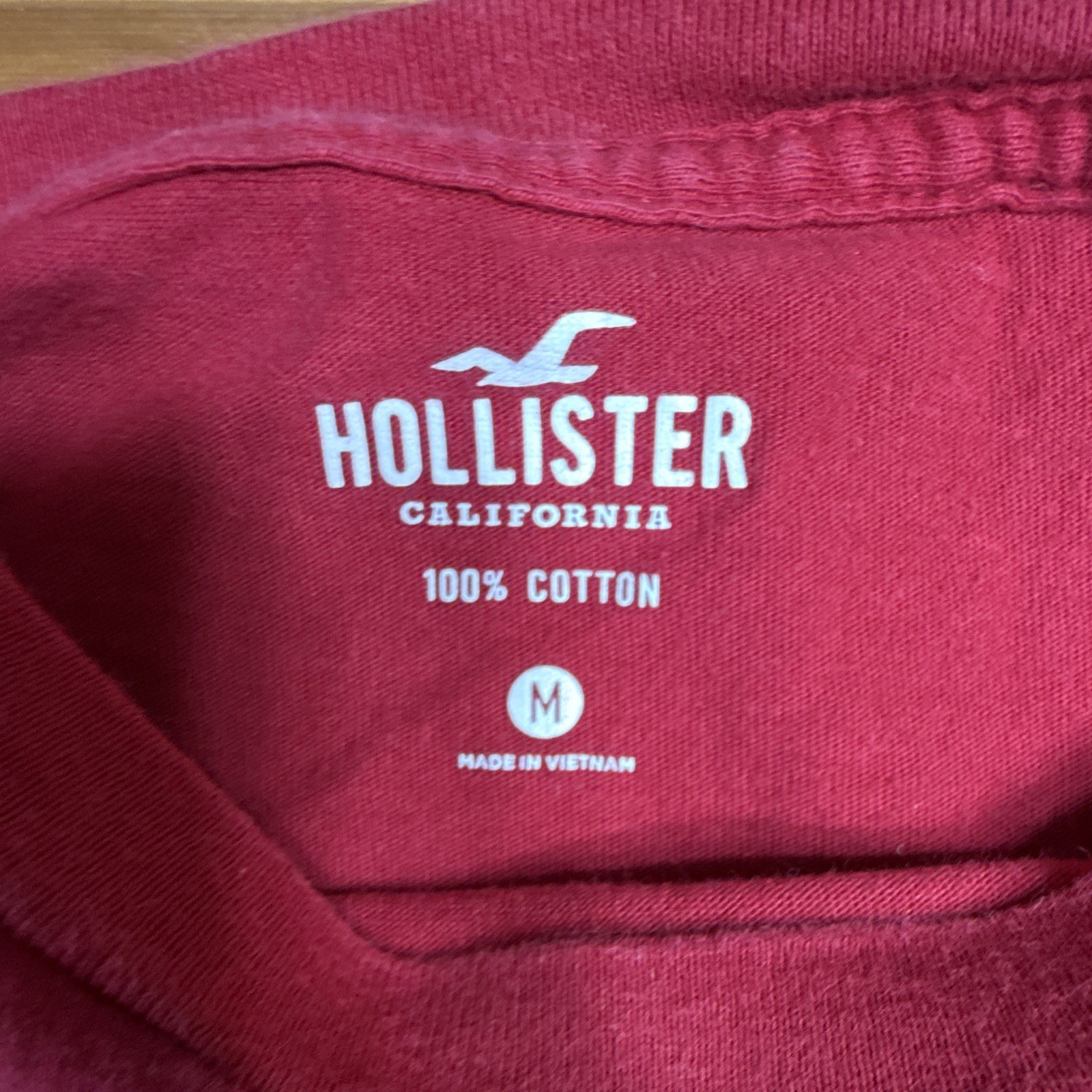 Hollister California Men's Red Logo Seagull Crew Neck Knit Cotton T-Shirt M gallery