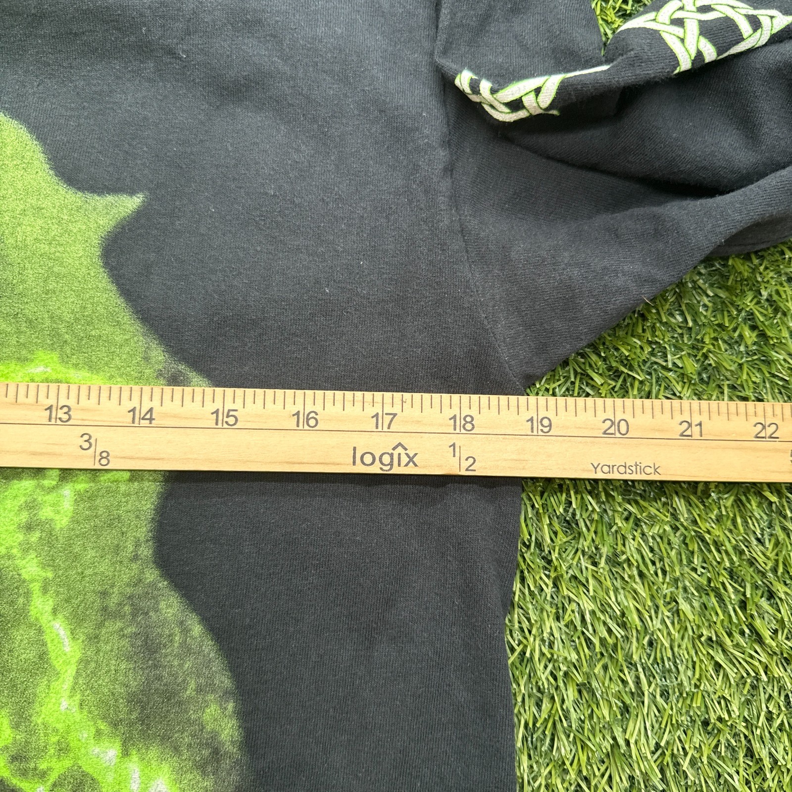 Playboi Carti 2018 Neon Tour Shirt Mens Medium M Long Sleeve Rap Tee gallery