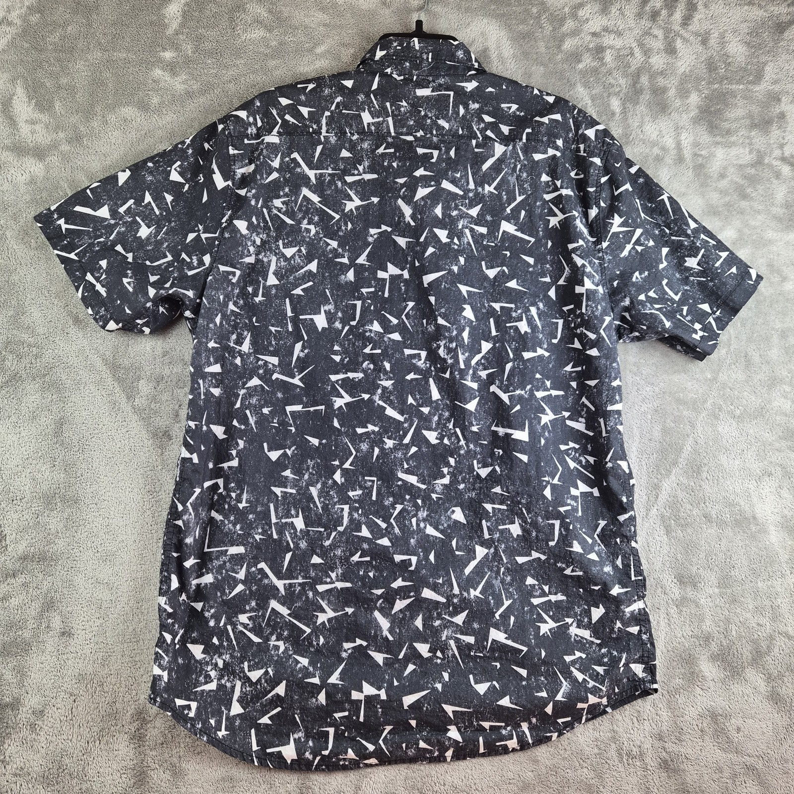 Billabong Garage Collection Shirt XL Black White Abstract Surf Skate Streetwear gallery