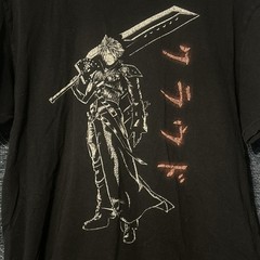 Final Fantasy VII “Im Not Alone Not Anymore” Shirt Size M Cloud