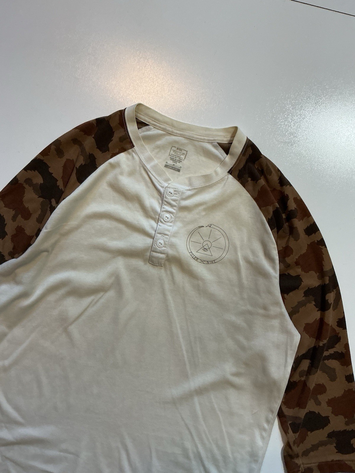 Nike X Poler Camouflage Snake Graphic 3/4 Sleeve Henley Baseball T-Shirt Sz. M gallery