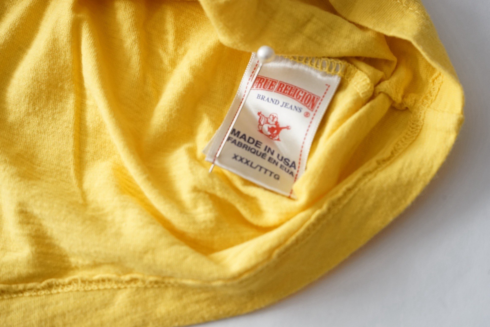 True Religion Yellow Hawaii Graphic Logo Crewneck Tee Men's XXXL gallery