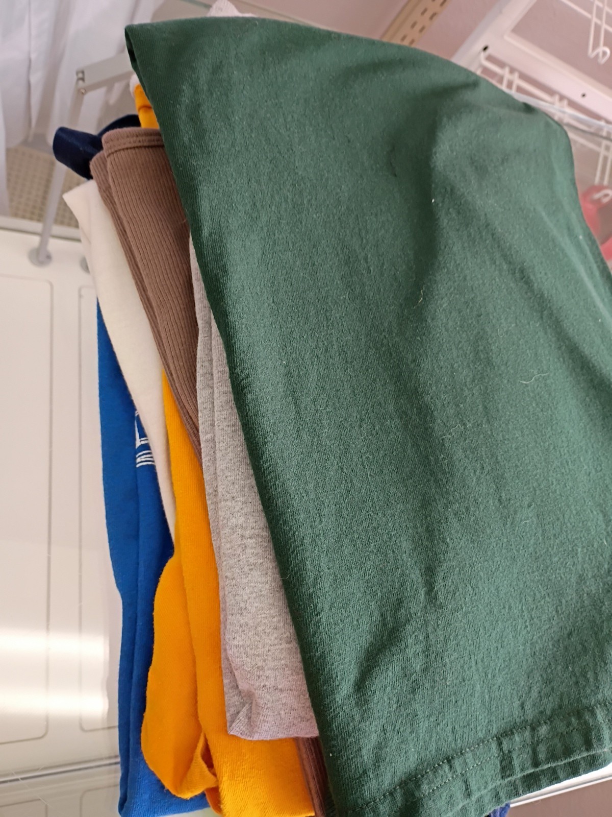 Lot Of 5 Pounds Mix Color Fibers Large To XL T Shirts Multiple Types Men's And W gallery