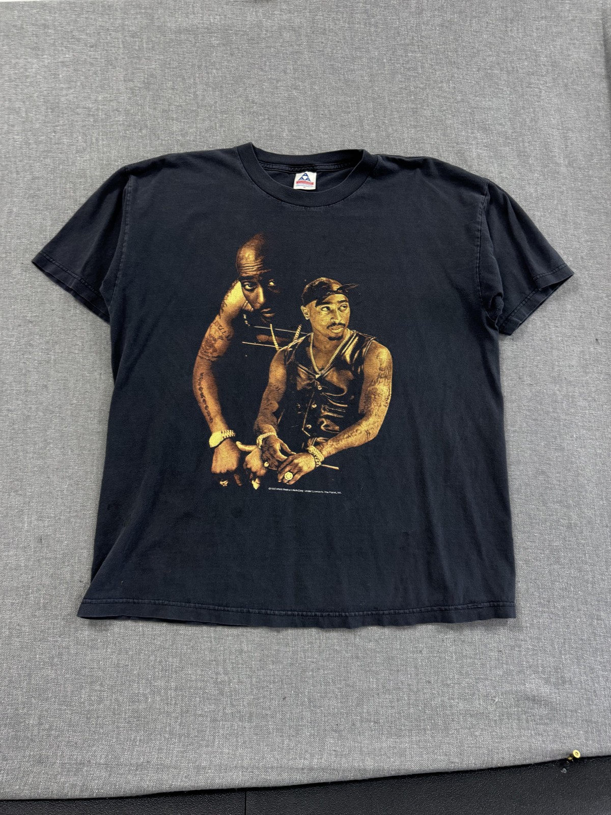 Vintage 1997 Tupac Memorial T-Shirt Rap Tee Mens XL Black Stop The Violence Fade gallery