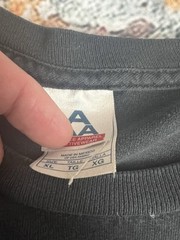 AC DC Back in Black XL Black Logo AAA Tag 2005 Vtg Distressed