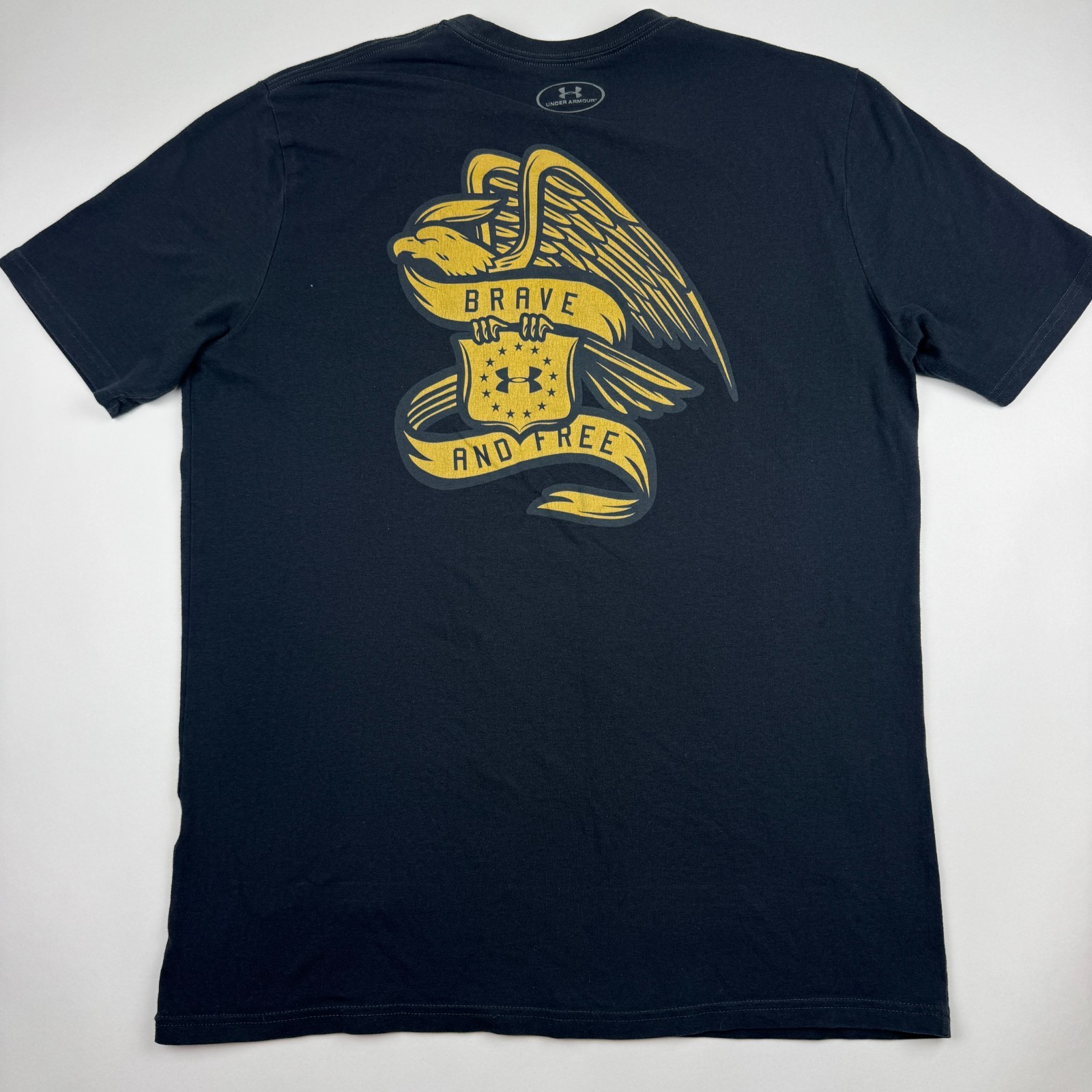 Under Armour Freedom Heatgear Shirt Mens Large Black Eagle Brave And Free gallery