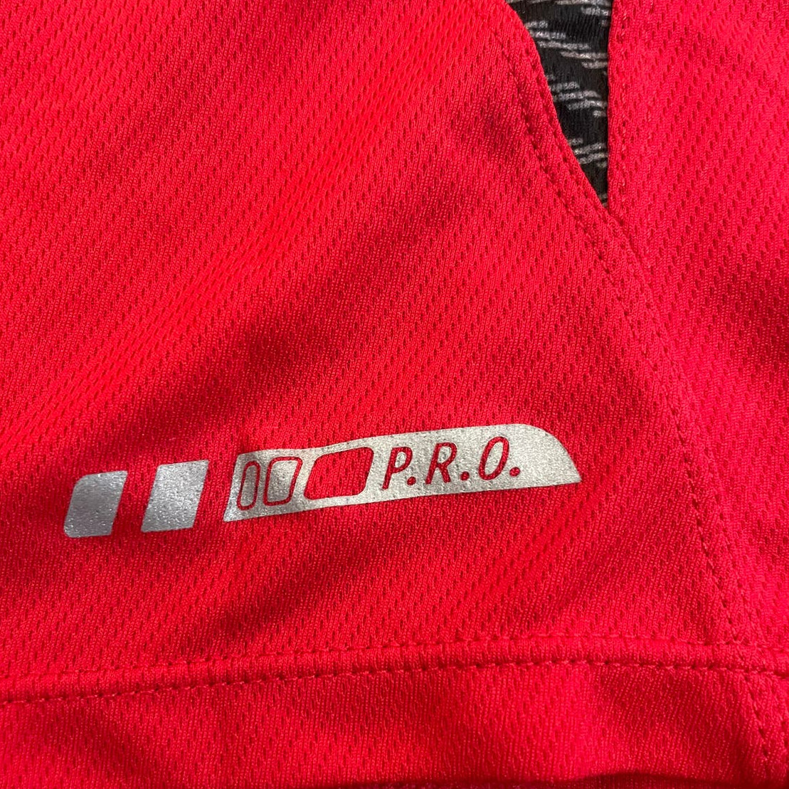 2 Pearl Izumi Pro Series Shirts Size Men's L gallery